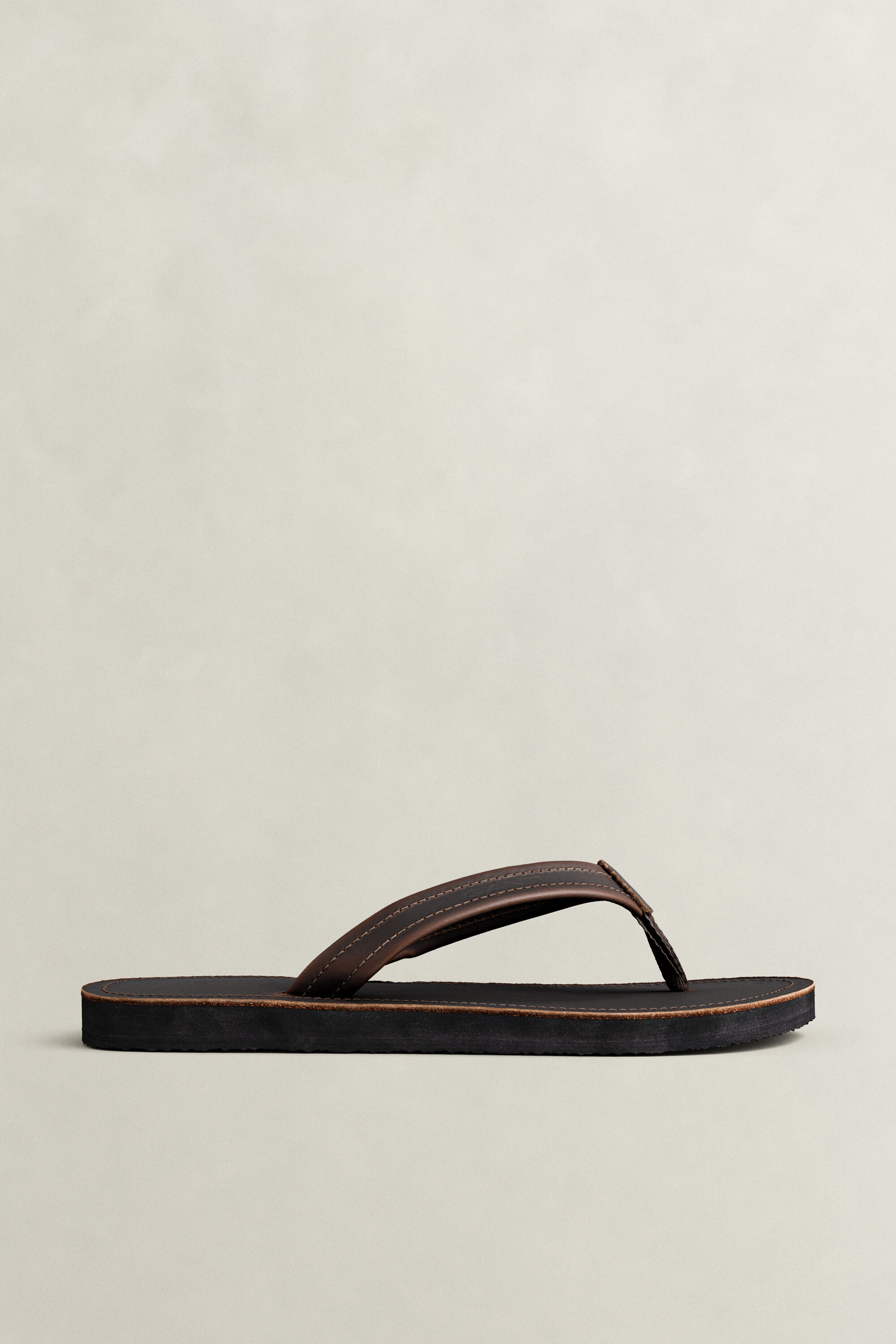 Sandales en cuir Brodale