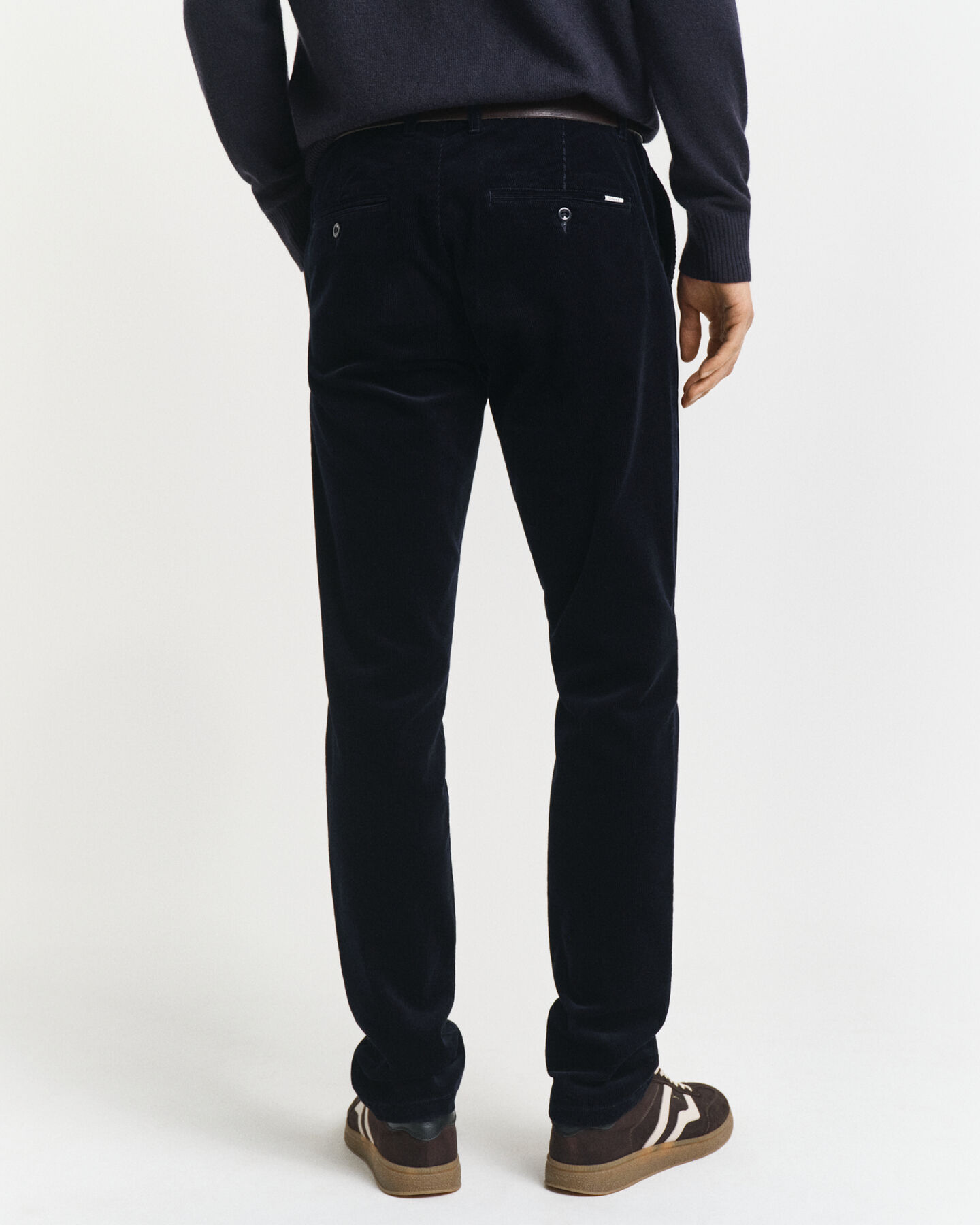 Pantalon chino slim fit en velours côtelé