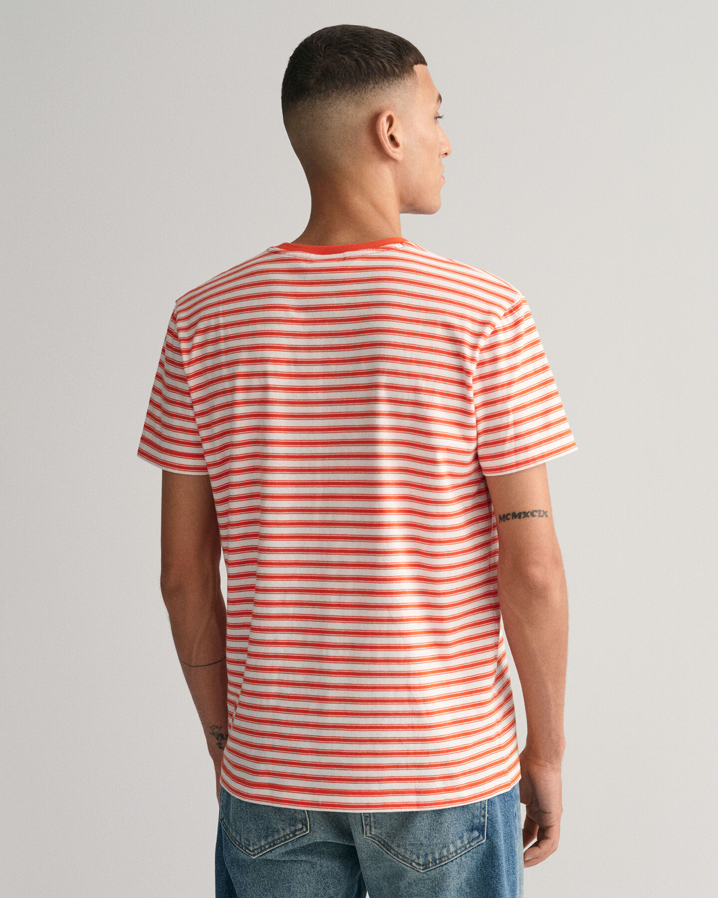 T-shirt &agrave; rayures