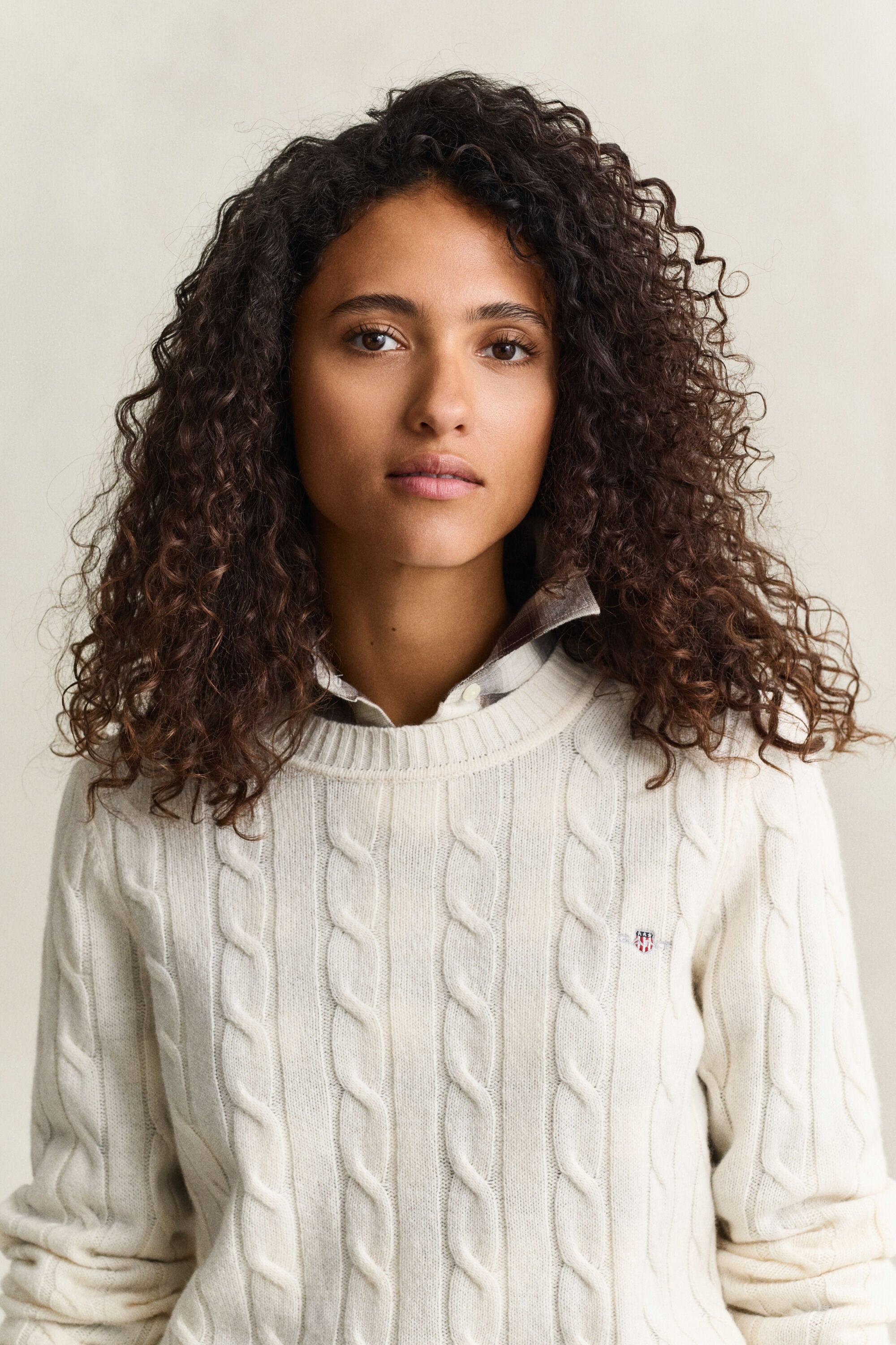 Pull en laine d’agneau à maille torsadée