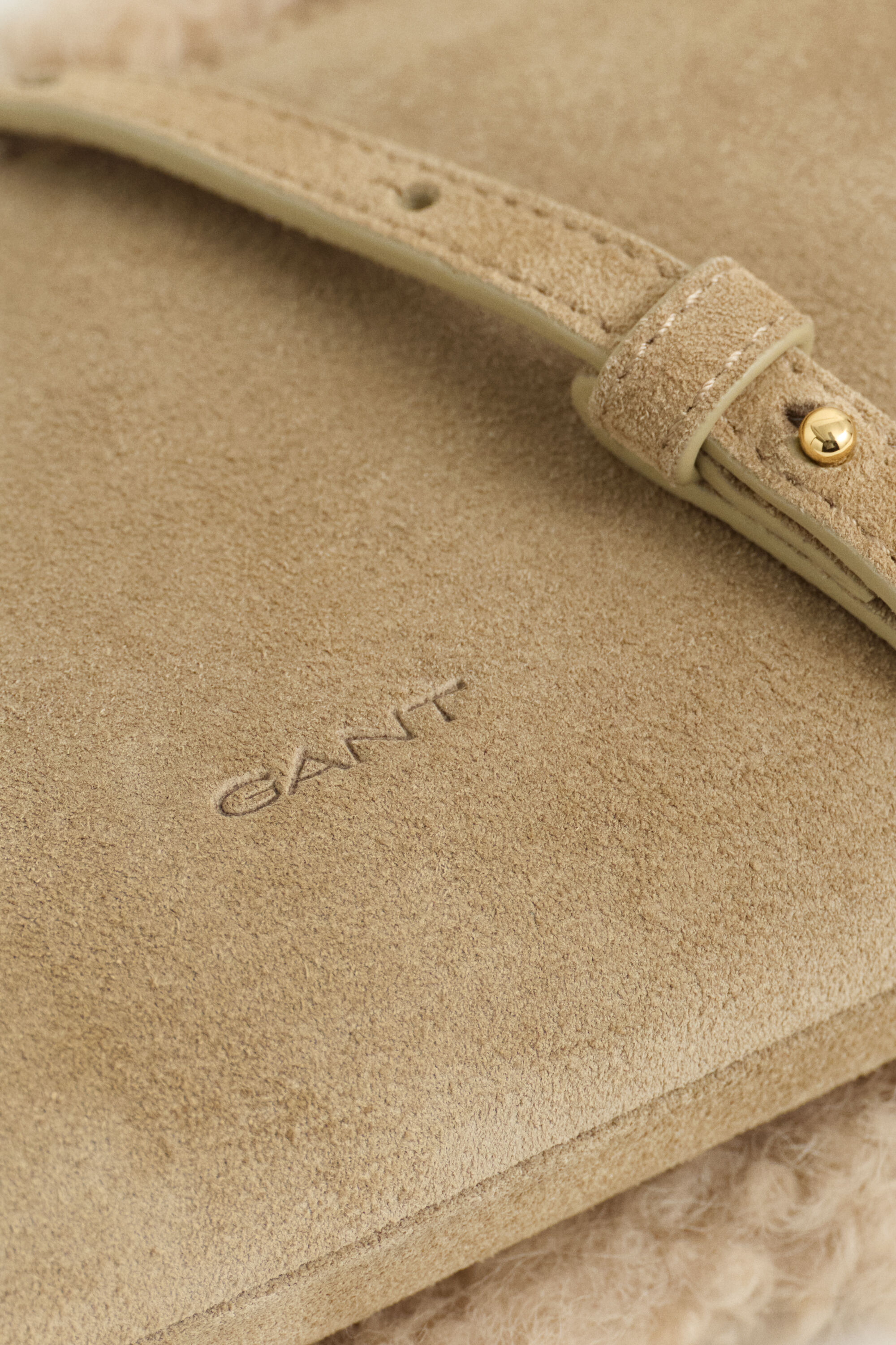 Pochette en peau lainée