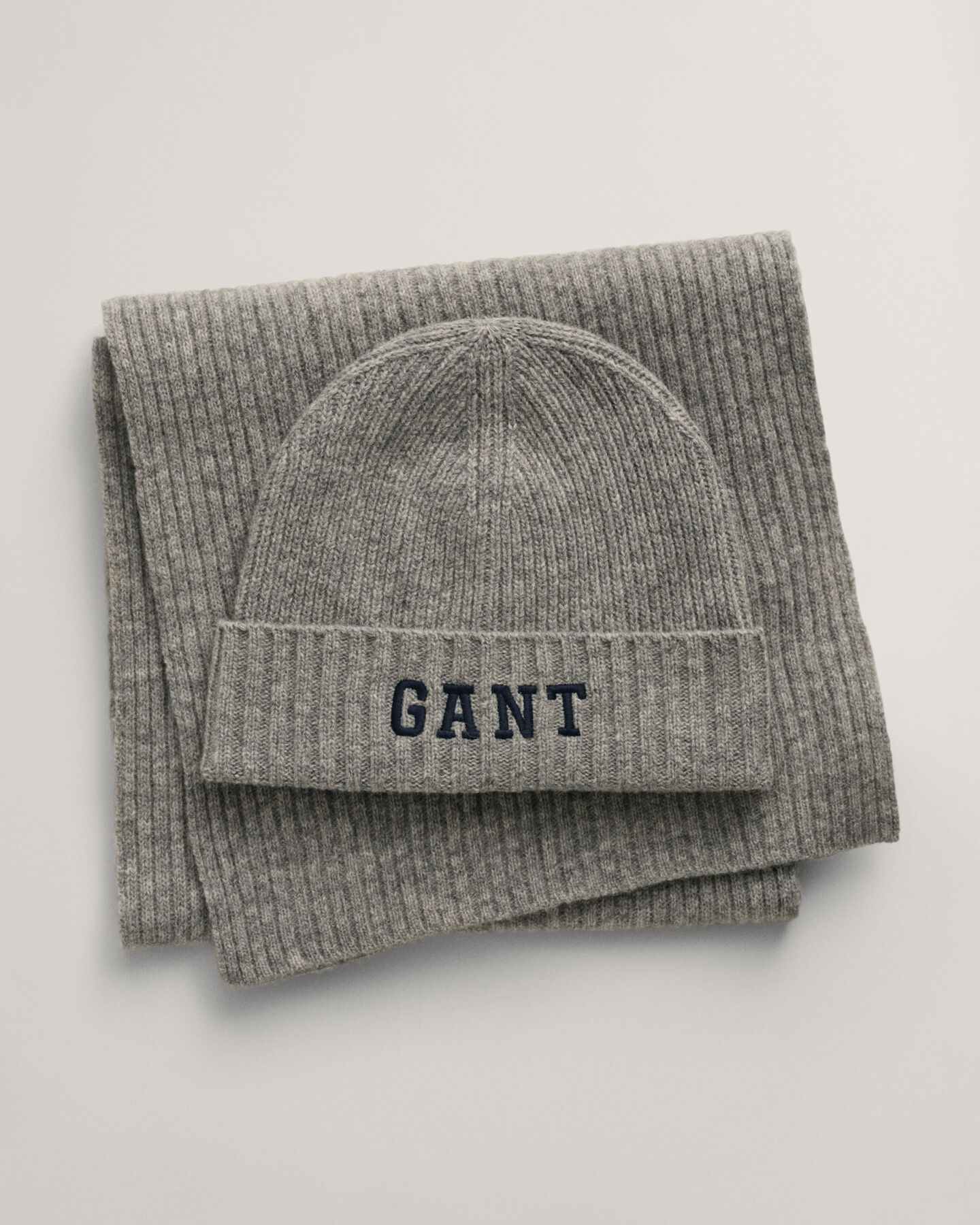 Coffret cadeau &eacute;charpe et bonnet