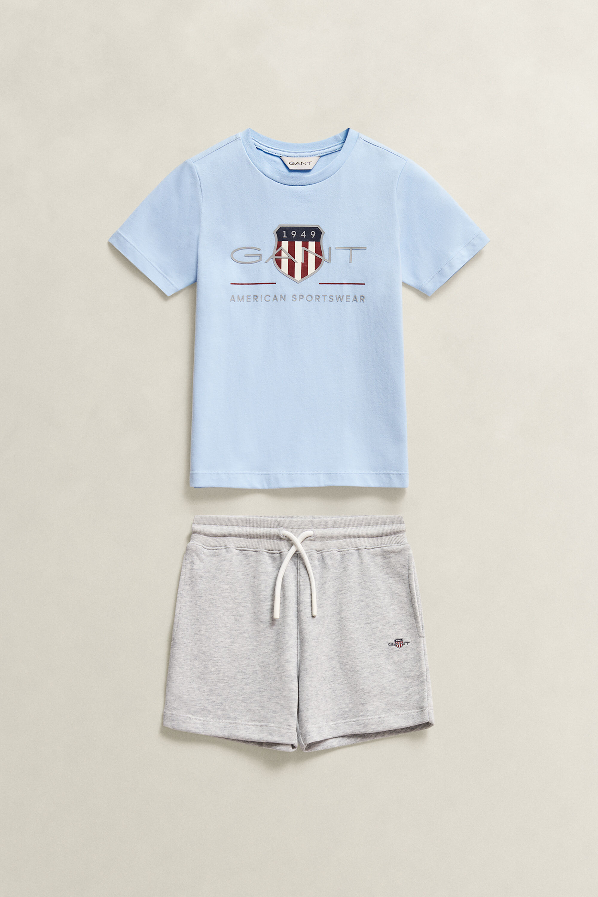 Ensemble t-shirt et short de sport Archive Shield Garçon