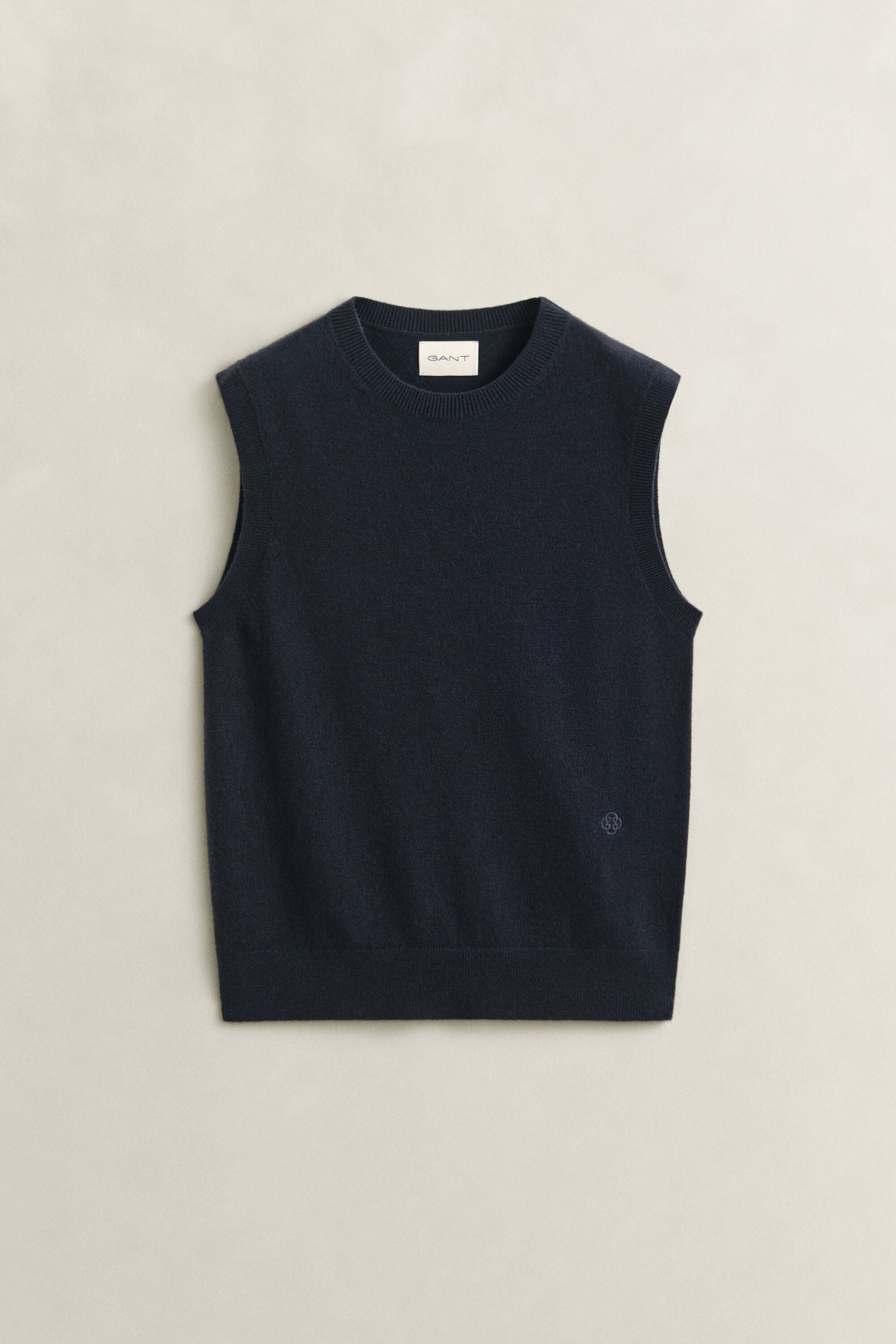 Pull sans manches en laine tricotée