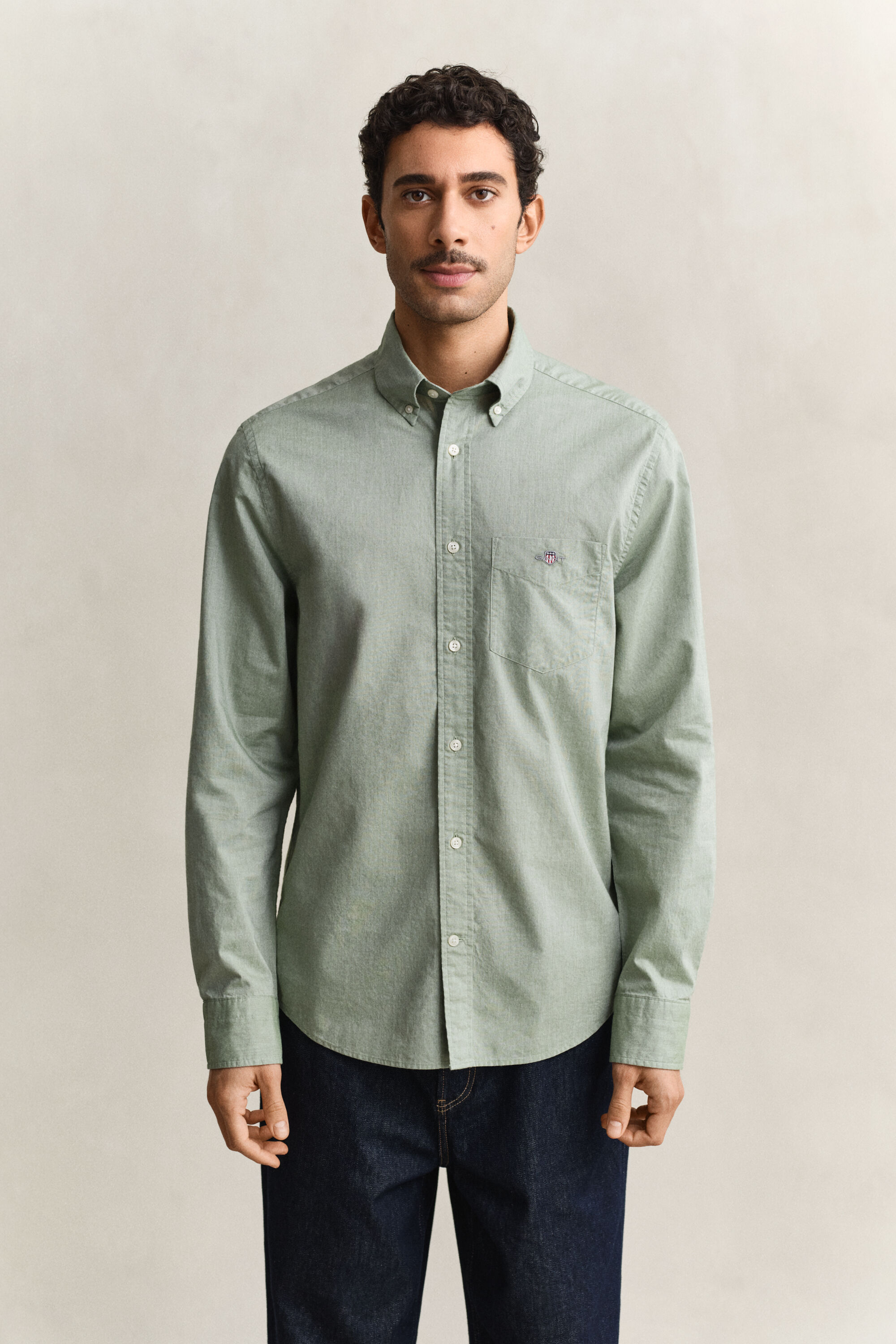 Chemise coupe regular en popeline classique
