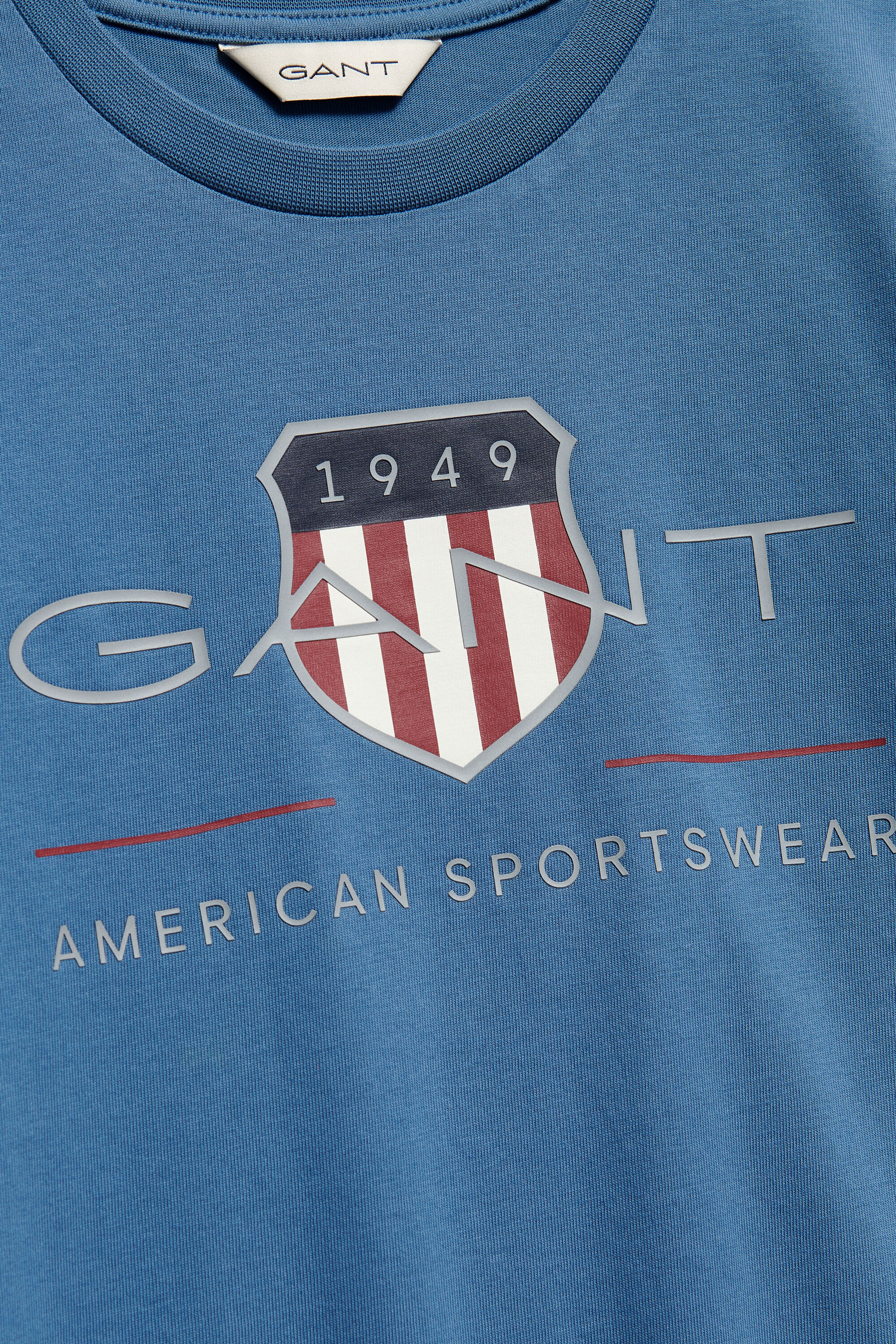 T-shirt Archive Shield Ado