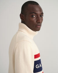 Pull col roul&eacute; Banner Shield