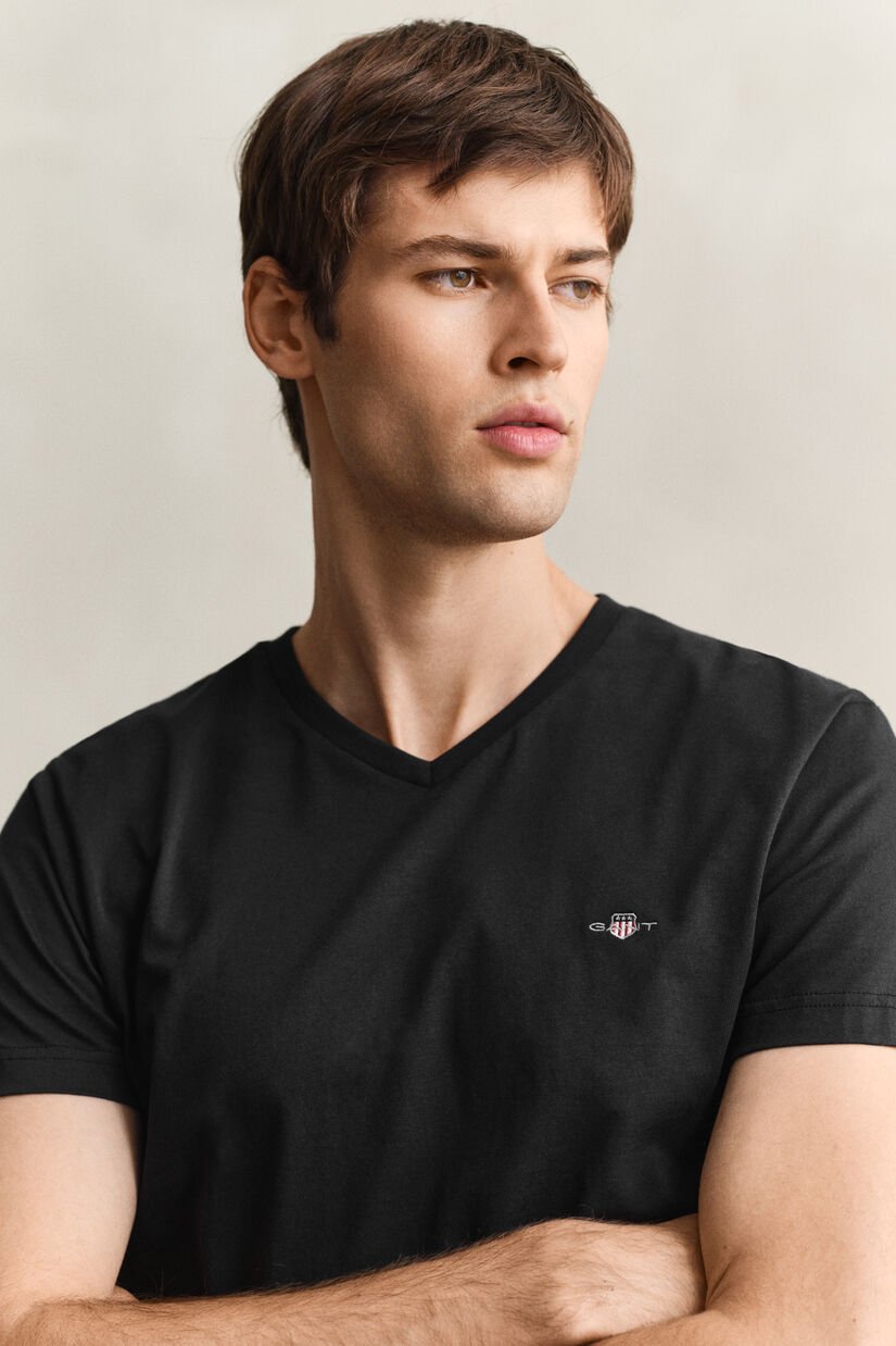 T-shirt col V coupe slim Shield