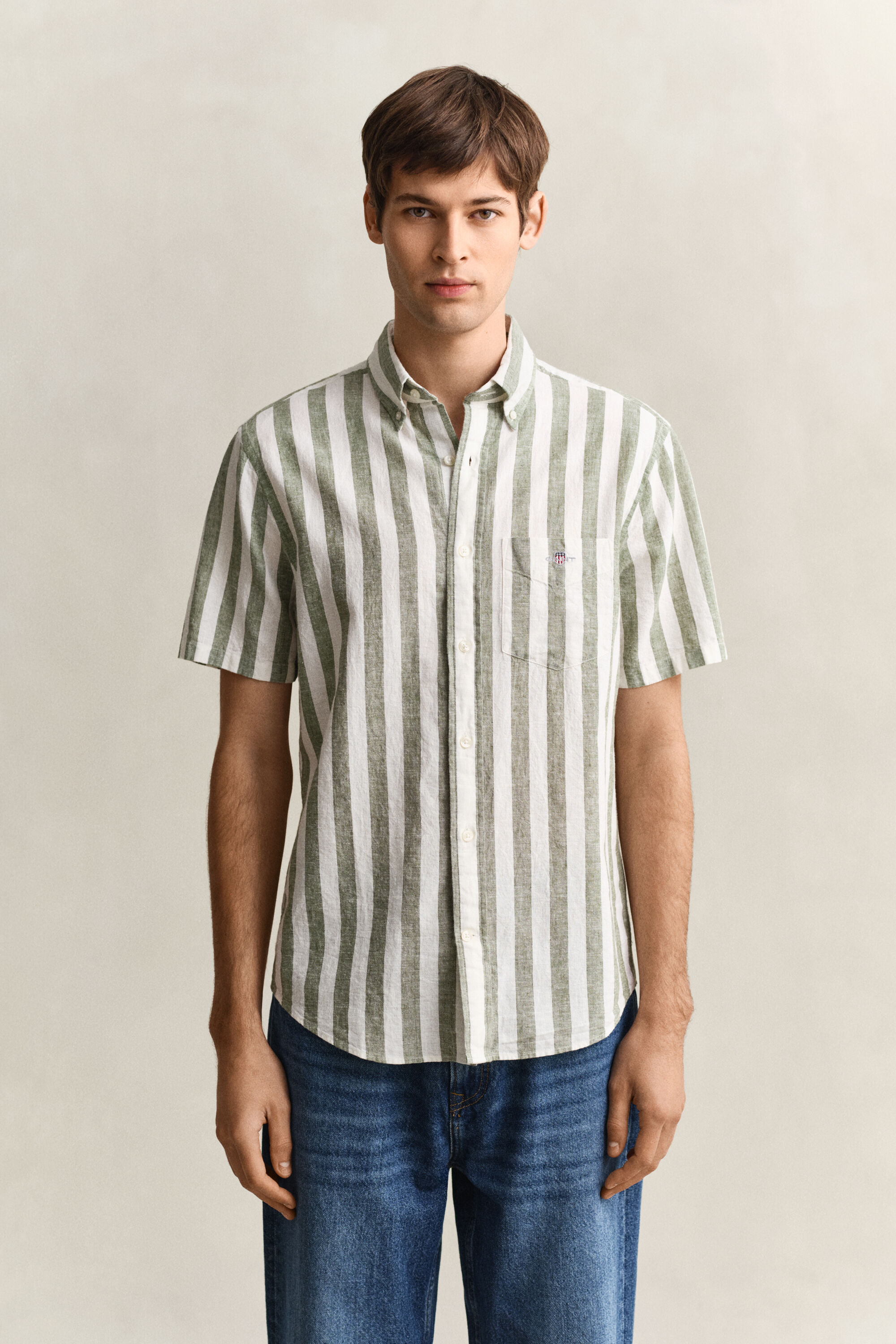 Chemise à manches courtes en lin mélangé à rayures