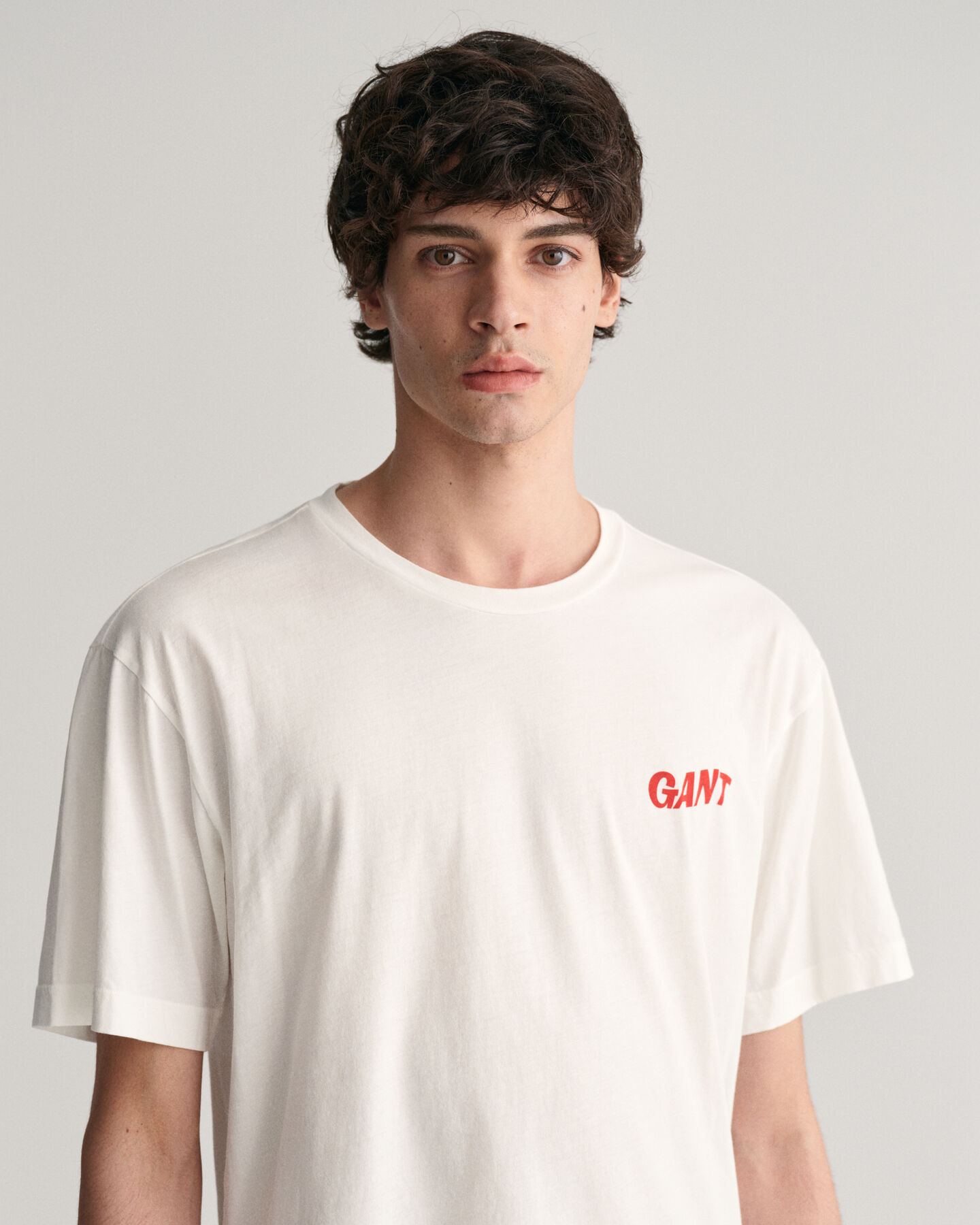 T-shirt d&eacute;lav&eacute; Graphic