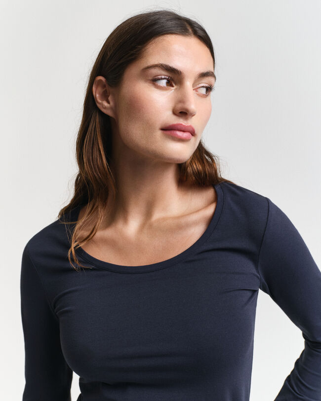 Haut à encolure dégagée et manches longues