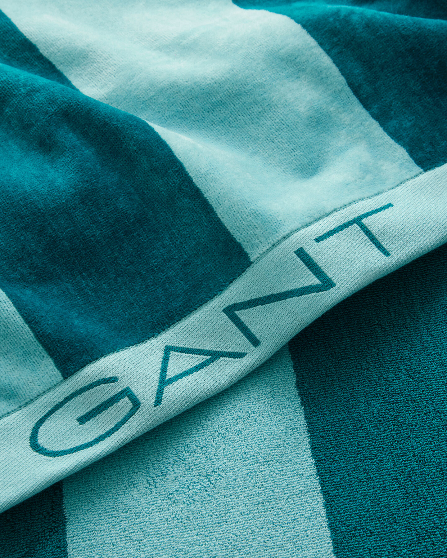 Serviette de plage &agrave; grosses rayures