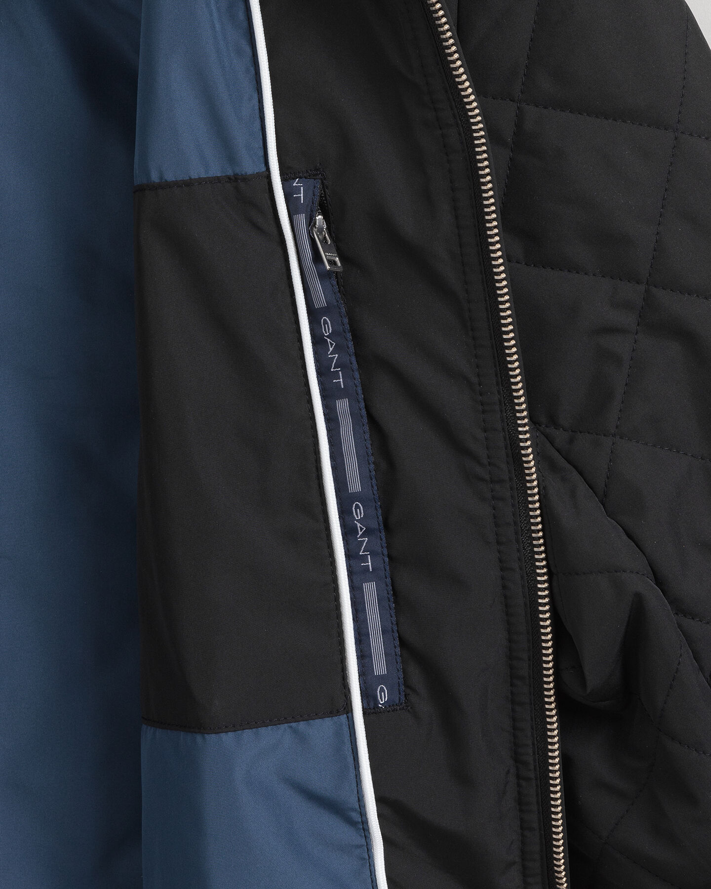 Veste Windcheater matelass&eacute;e