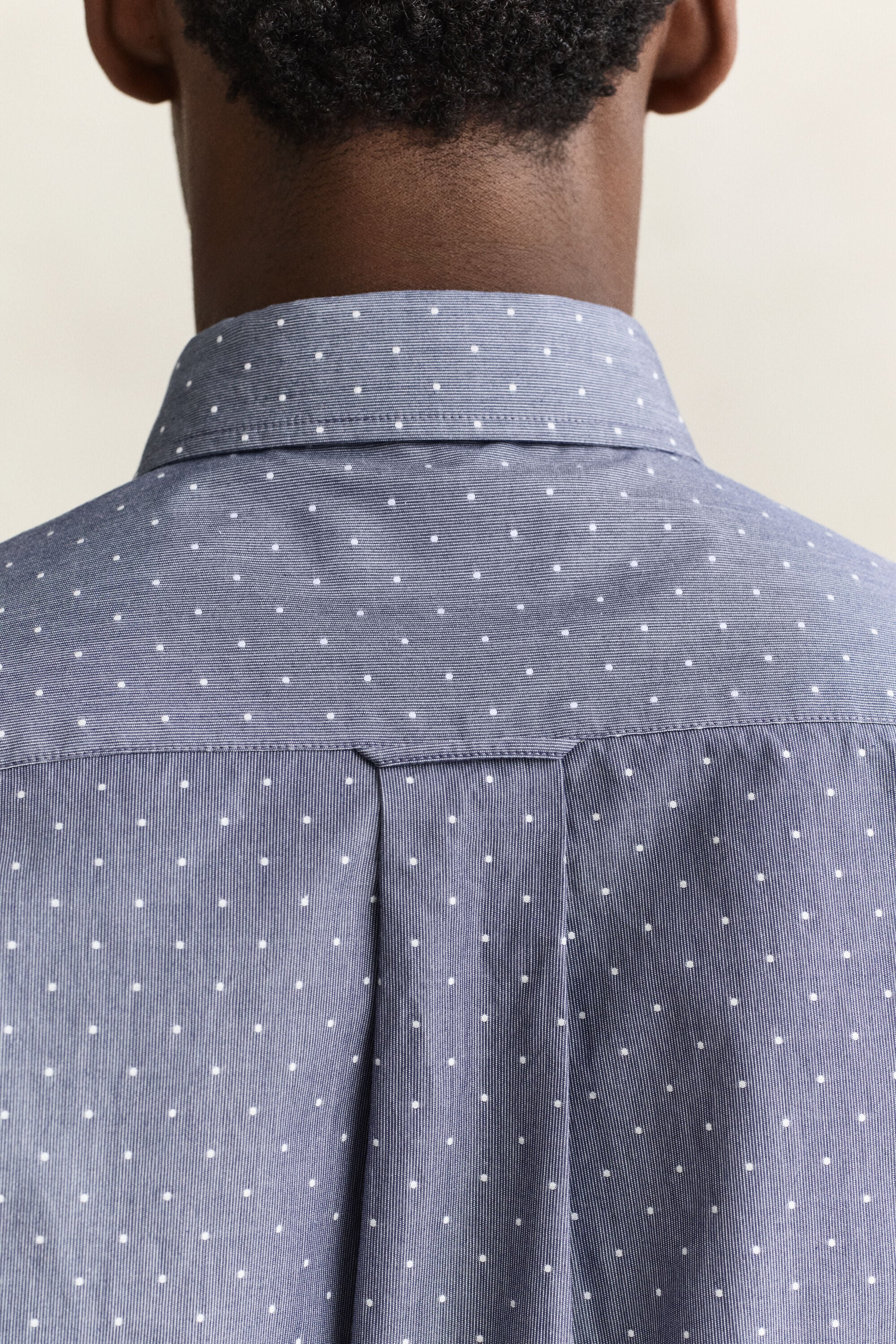 Chemise en fil coupé