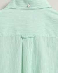 Chemise regular fit en popeline de coton &agrave; rayures banquier