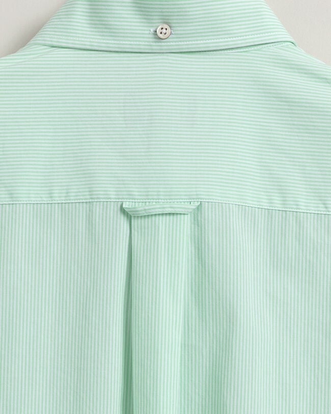 Chemise regular fit en popeline de coton &agrave; rayures banquier