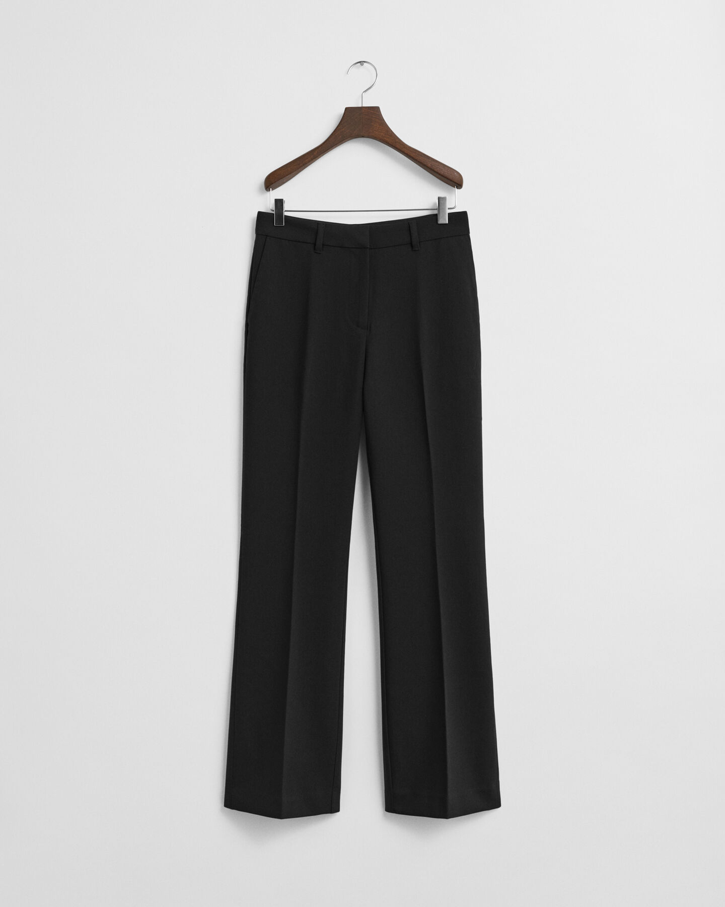 Pantalon habillé coupe slim évasé