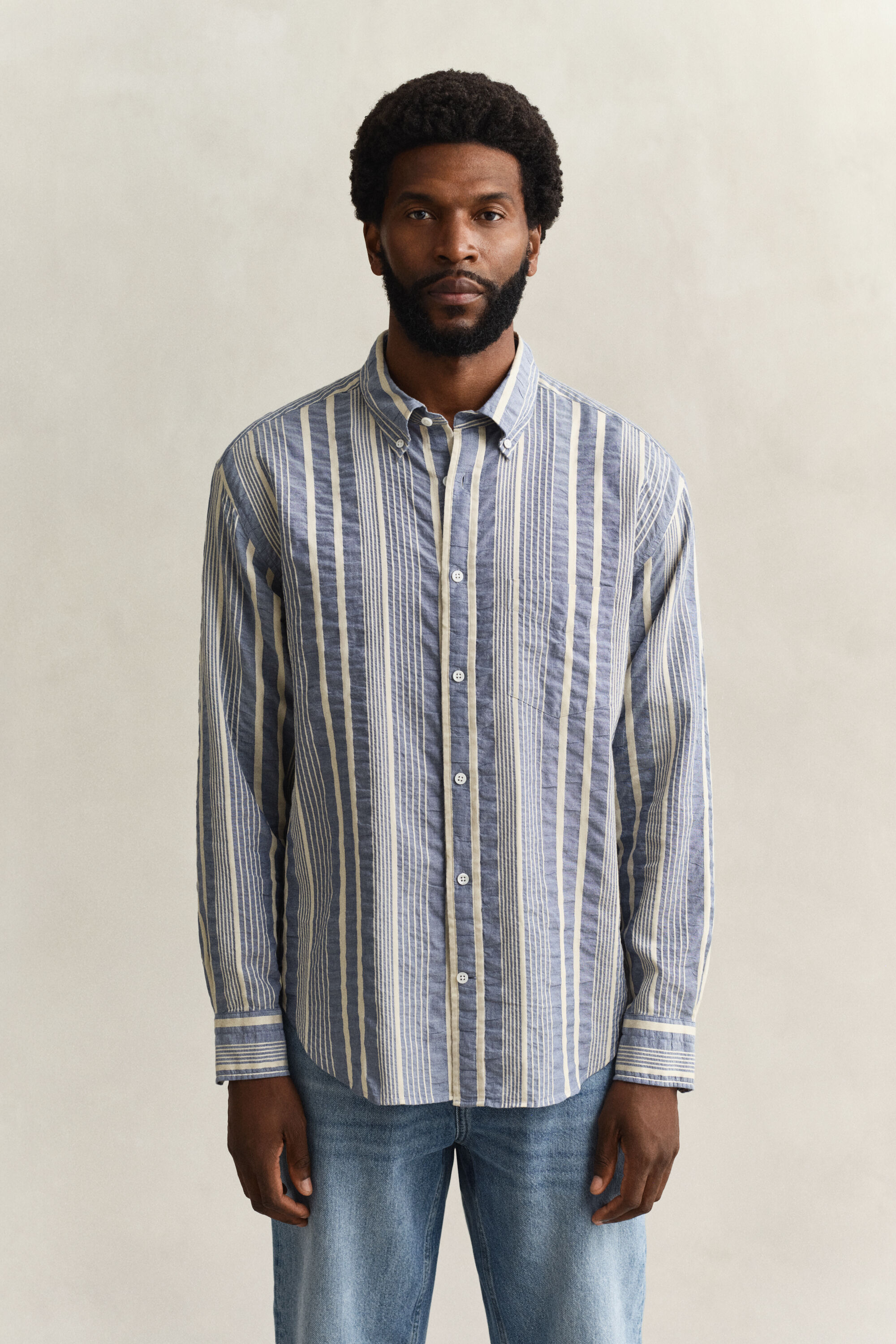 Chemise coupe décontractée en seersucker à rayures