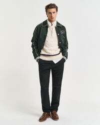 Pantalon chino coupe regular en sergé