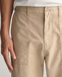 Pantalon chino en coton et lin regular fit