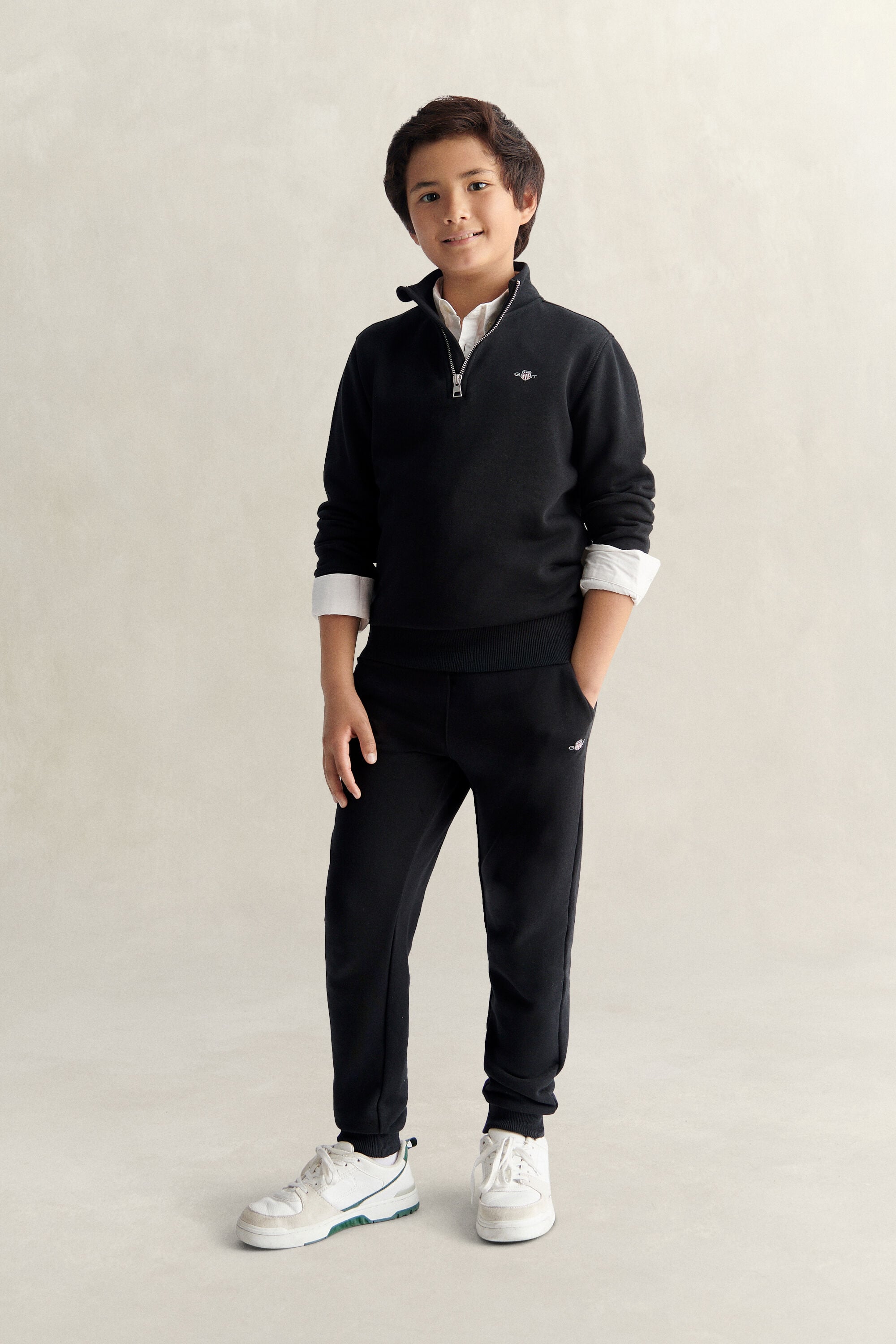 Sweat-shirt à demi-zip avec écusson Ado Garçon