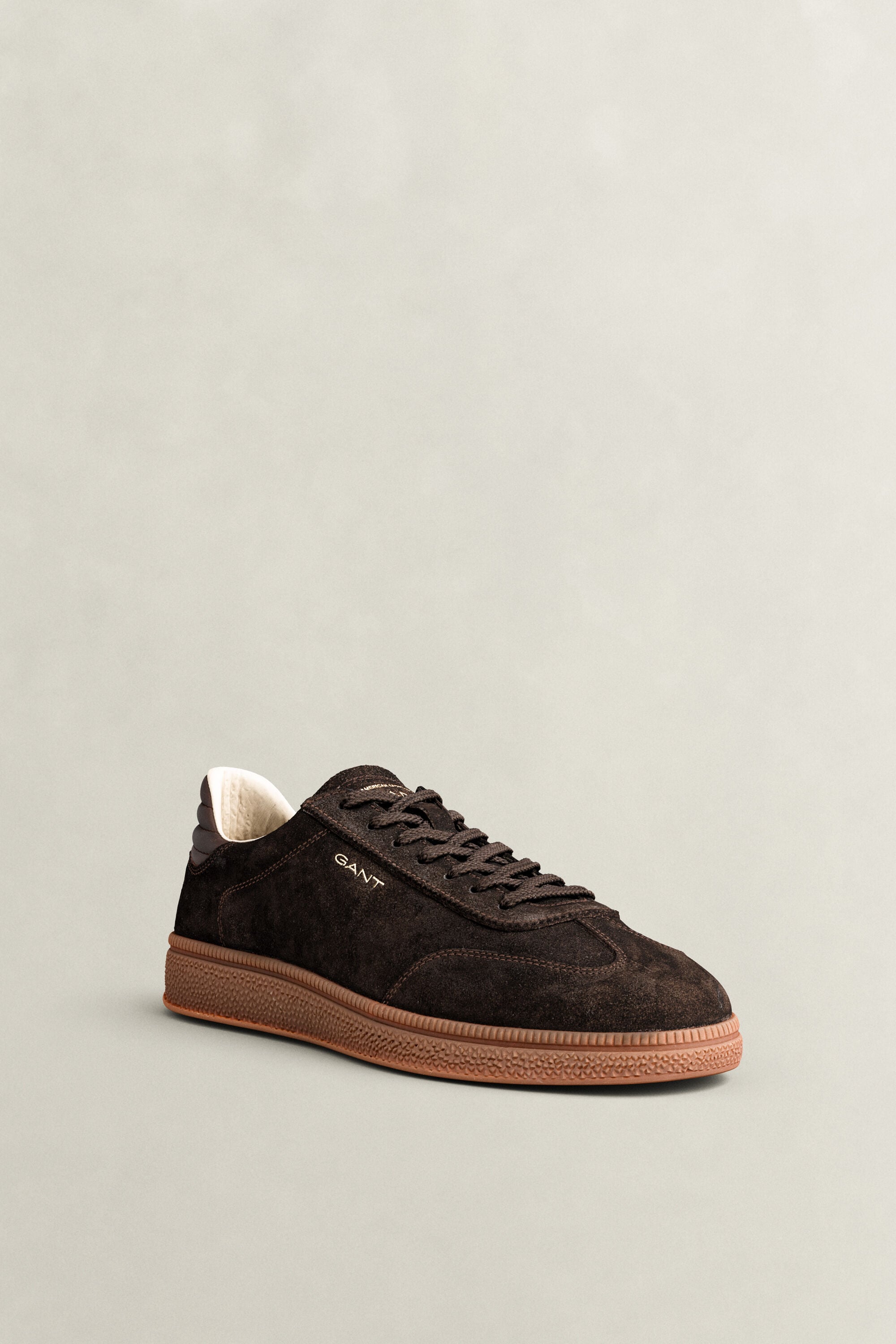 Baskets en daim Cuzmo