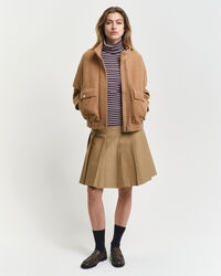 Haut col roulé côtelé à rayures et manches longues