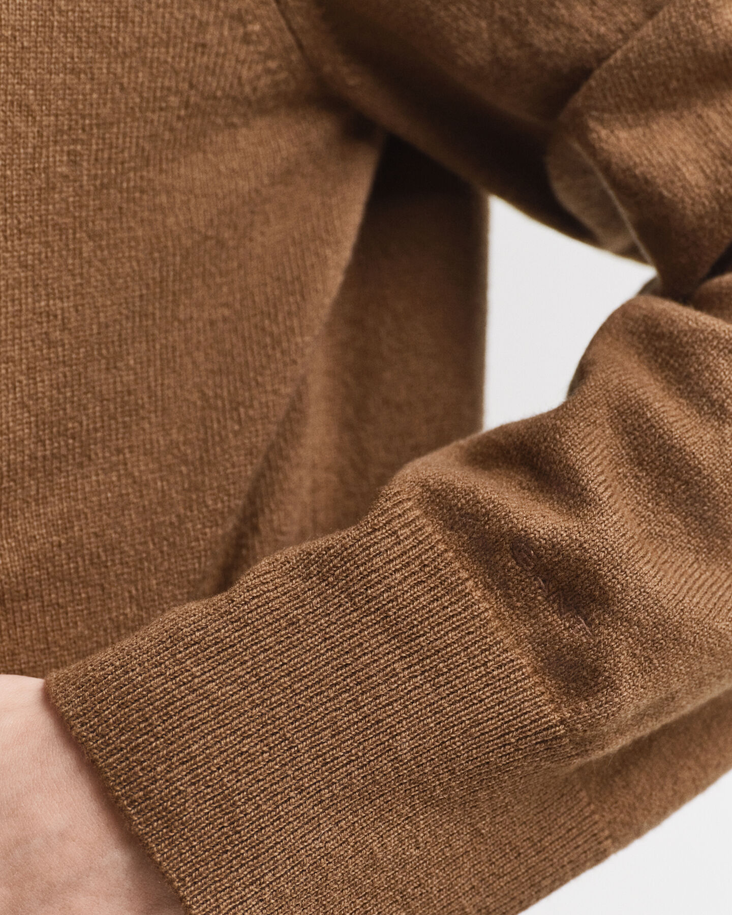 Sweat à capuche zippé en laine d'agneau ultrafine