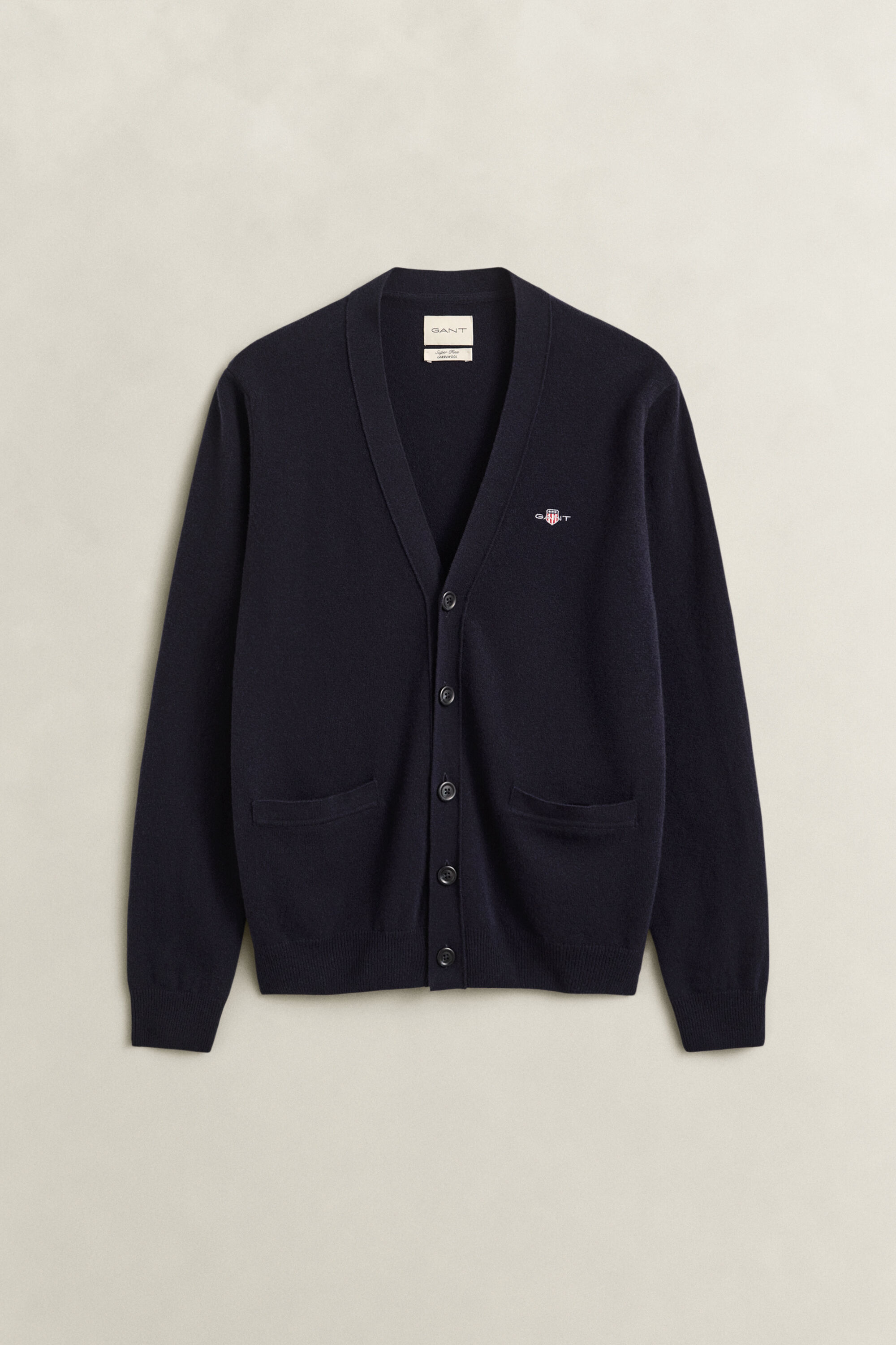 Cardigan col V en laine d’agneau