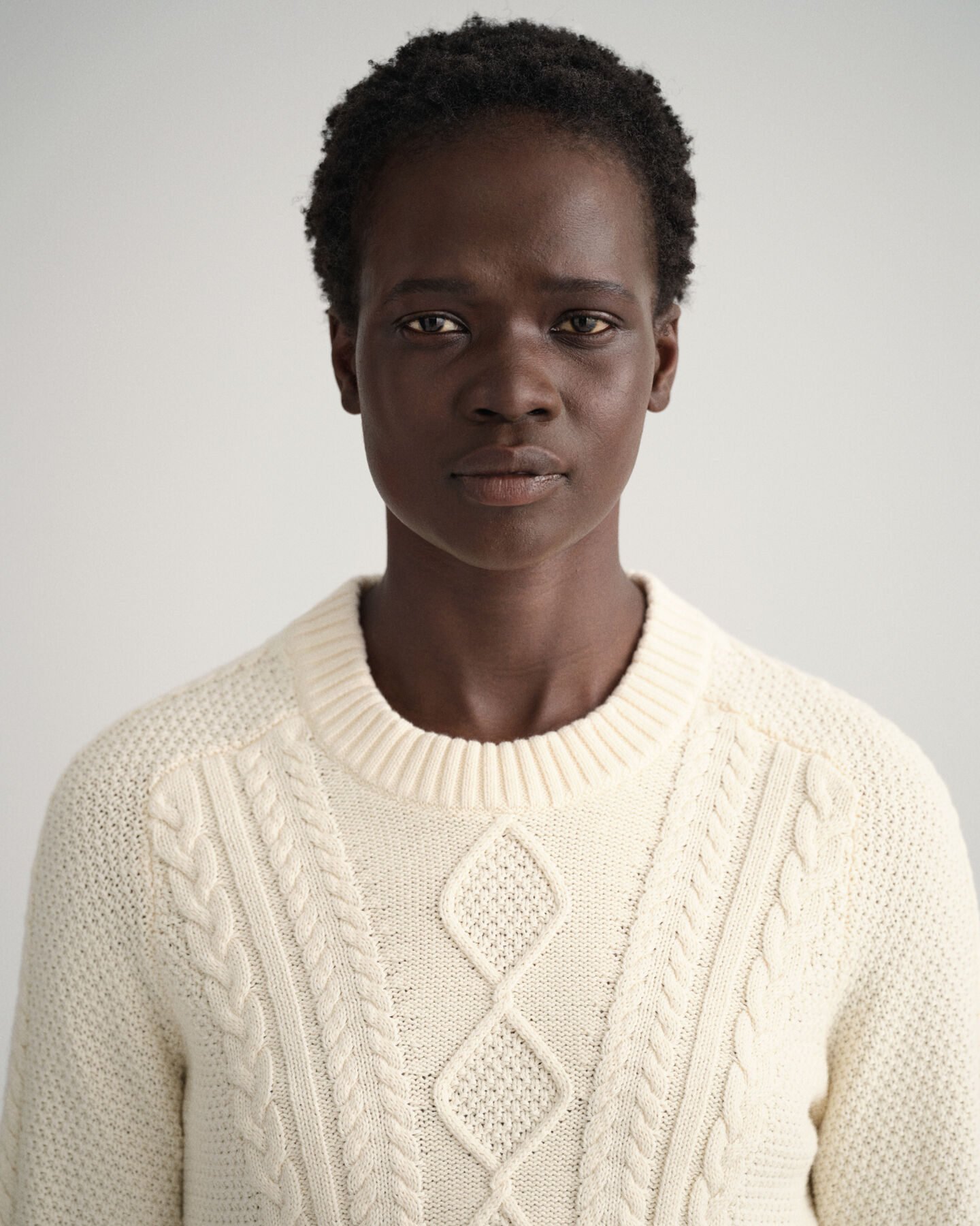 Pull ras du cou &agrave; torsades