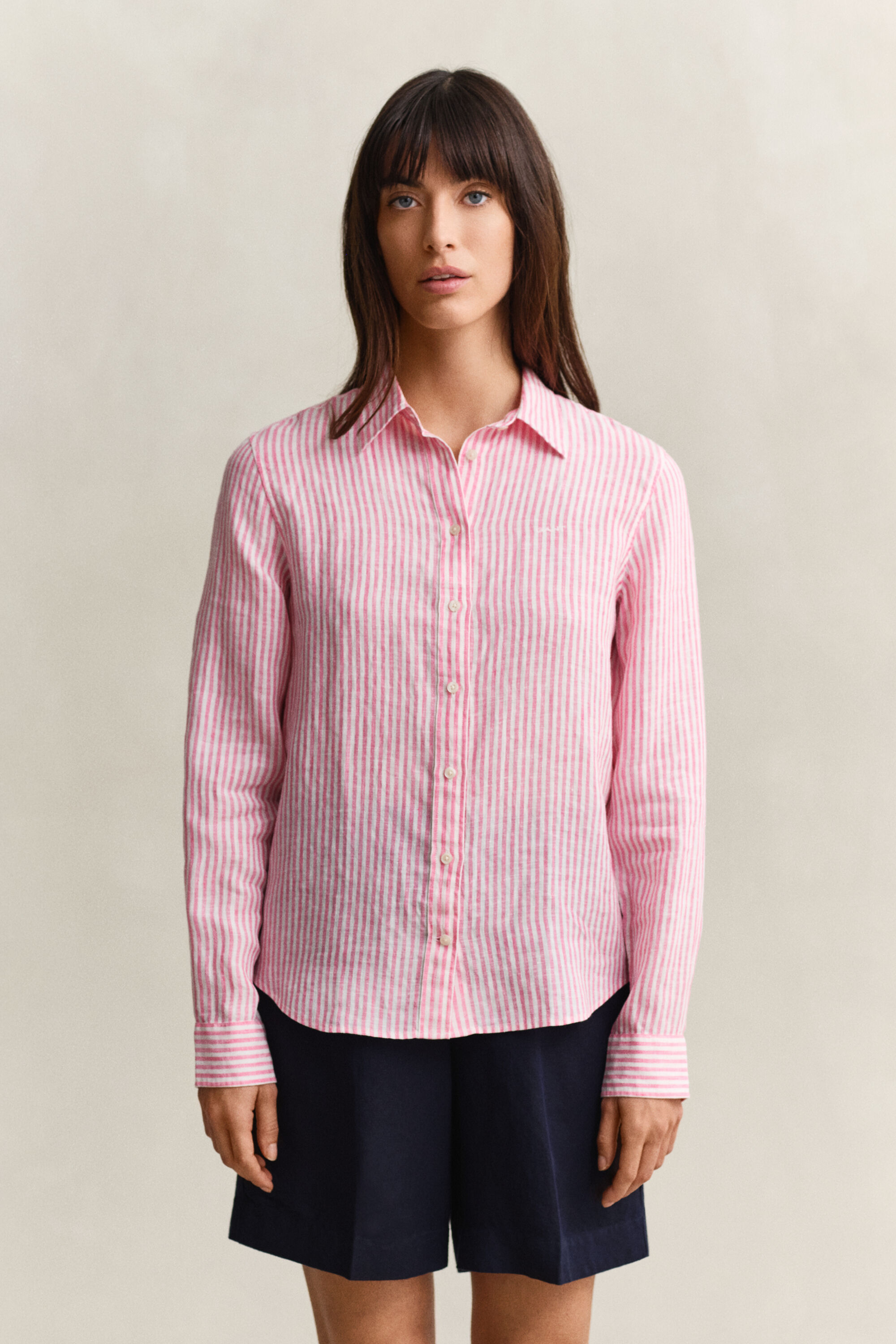 Chemise regular fit en lin à rayures
