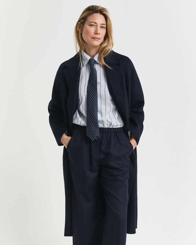 Manteau cousu main avec ceinture