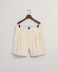 Short relaxed fit pliss&eacute;