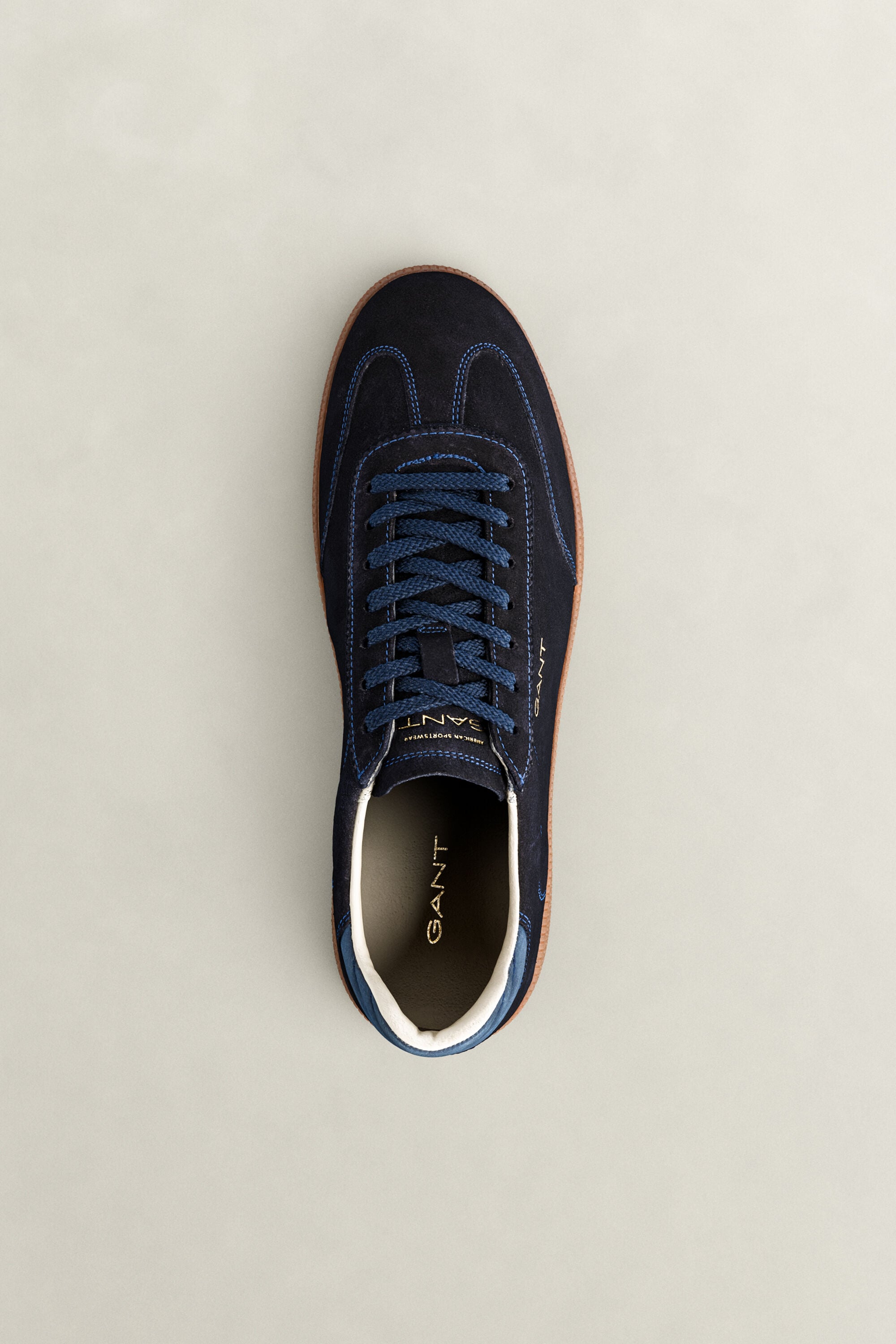 Baskets en daim Cuzmo