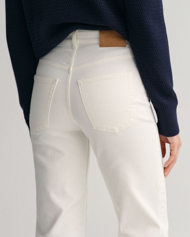 Jean court coloré à jambes larges