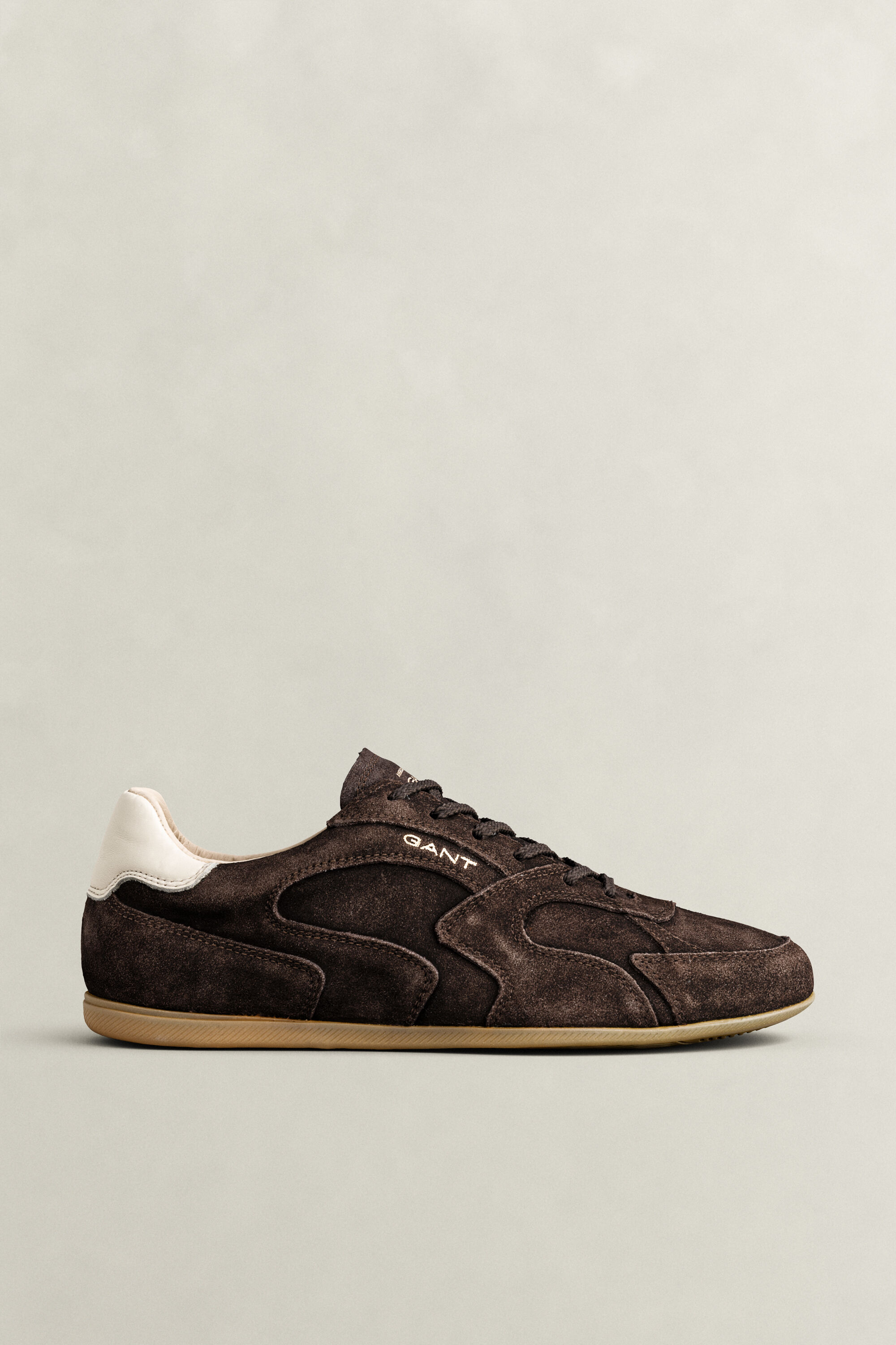 Baskets en daim Sherly
