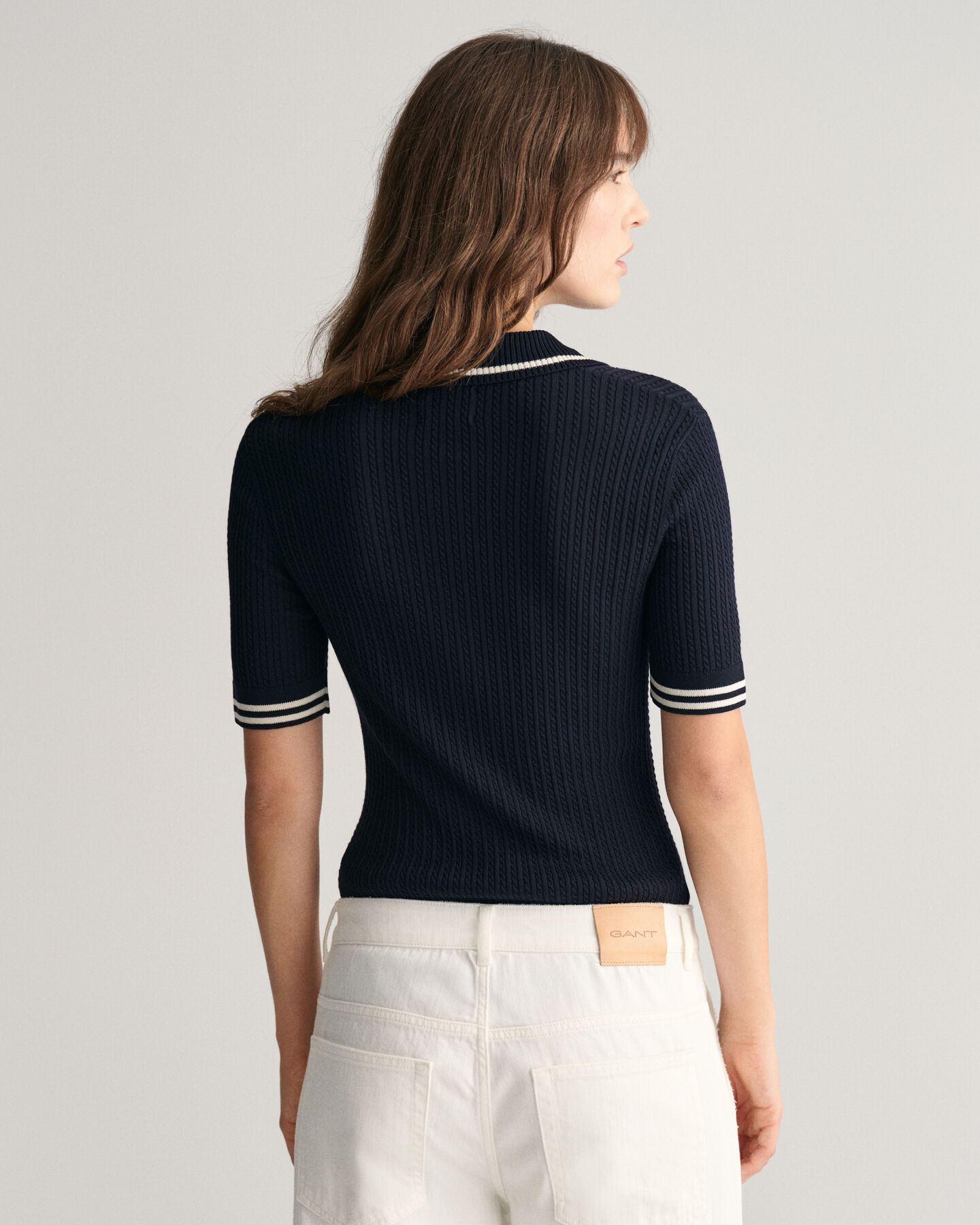 Pull façon polo en maille à torsades