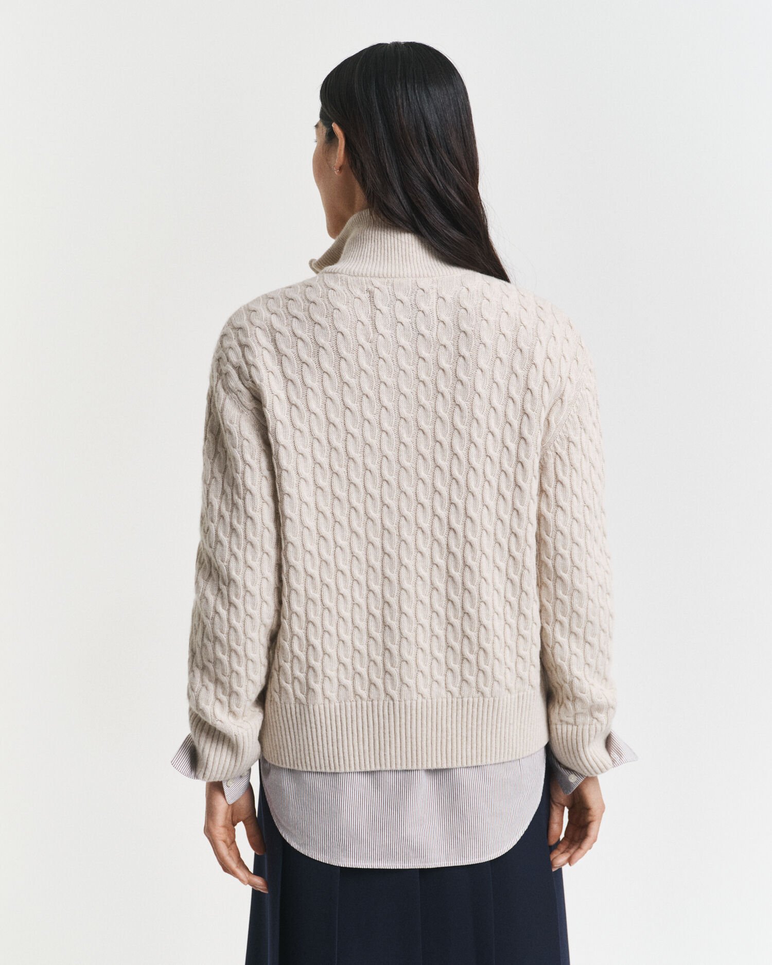 Cardigan zippé en maille torsadée