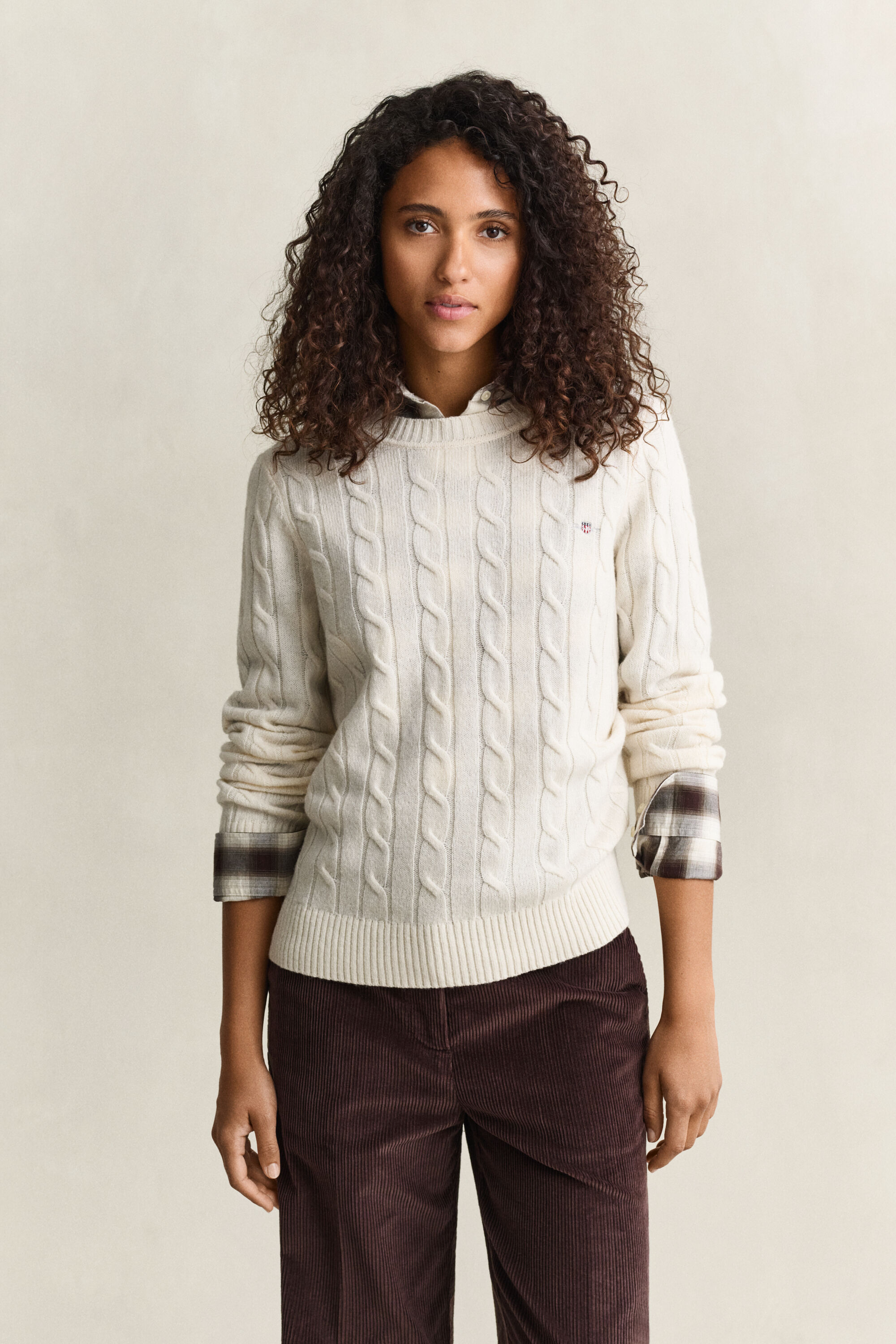 Pull en laine d’agneau à maille torsadée