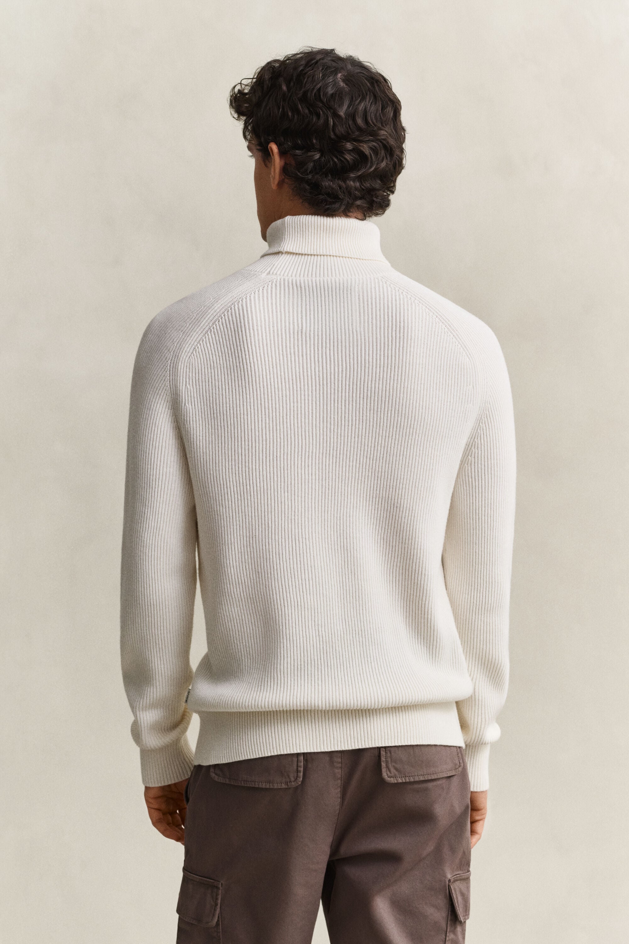 Pull col roulé en laine mérinos et coton