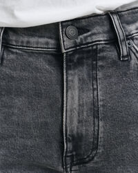 Jean slim fit noir d&eacute;lav&eacute;