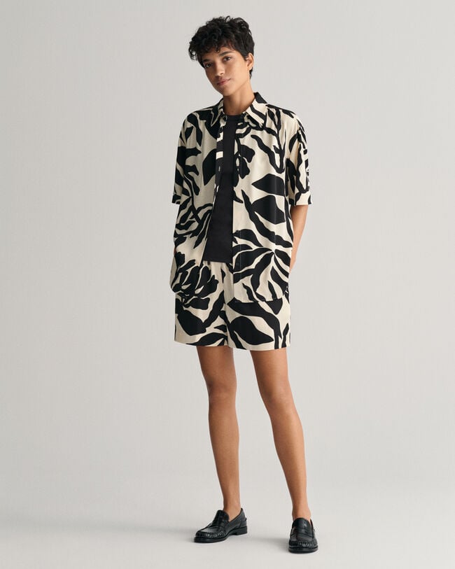 Short relaxed fit Palm Print Pull-On