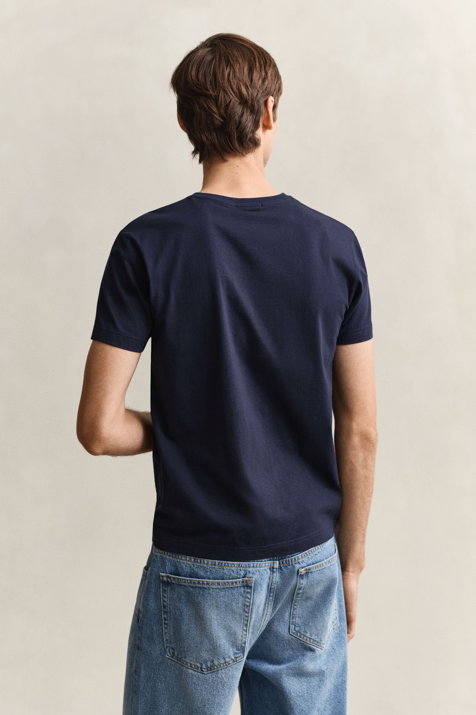 T-shirt col V coupe slim Shield