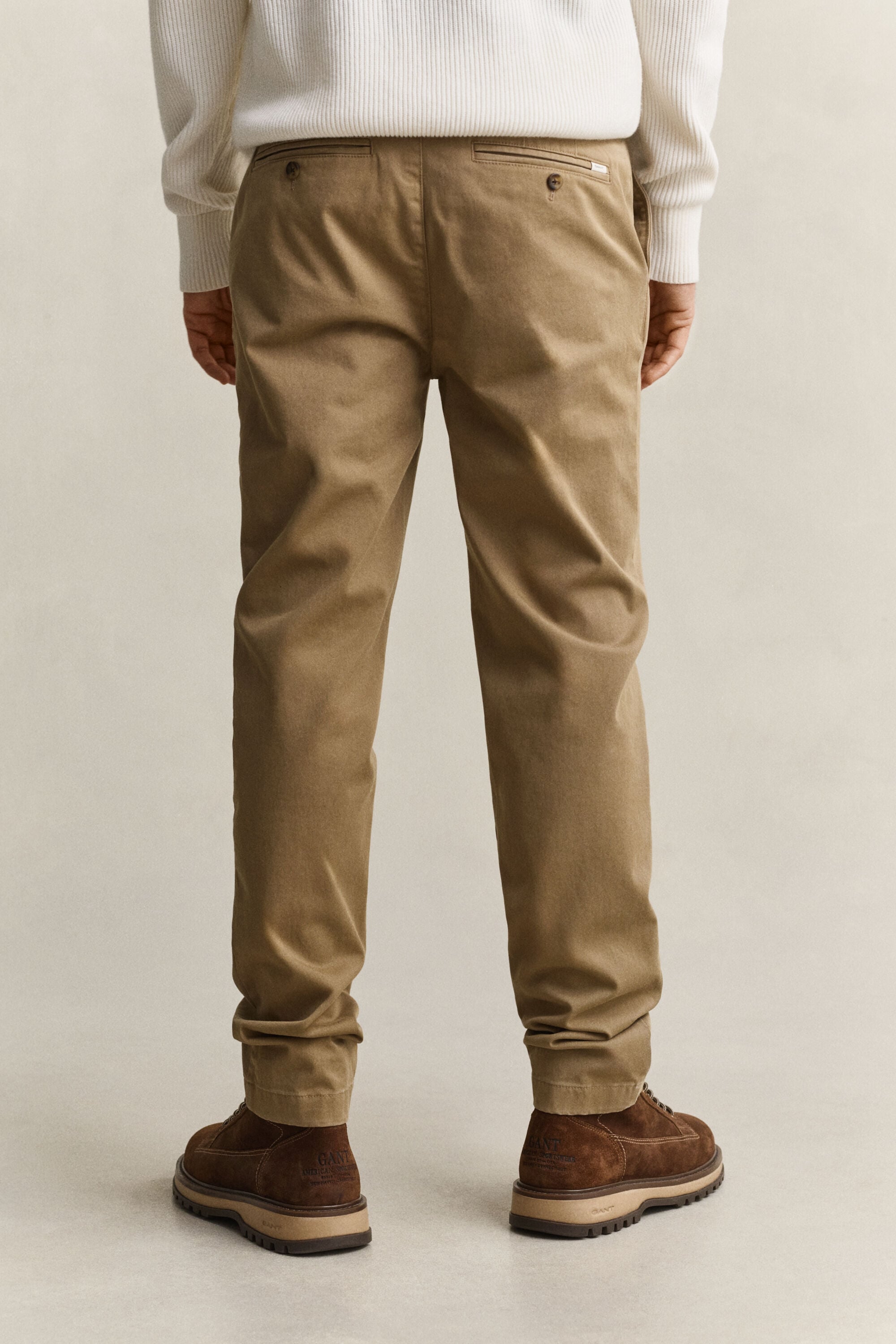 Pantalon chino coupe slim confortable
