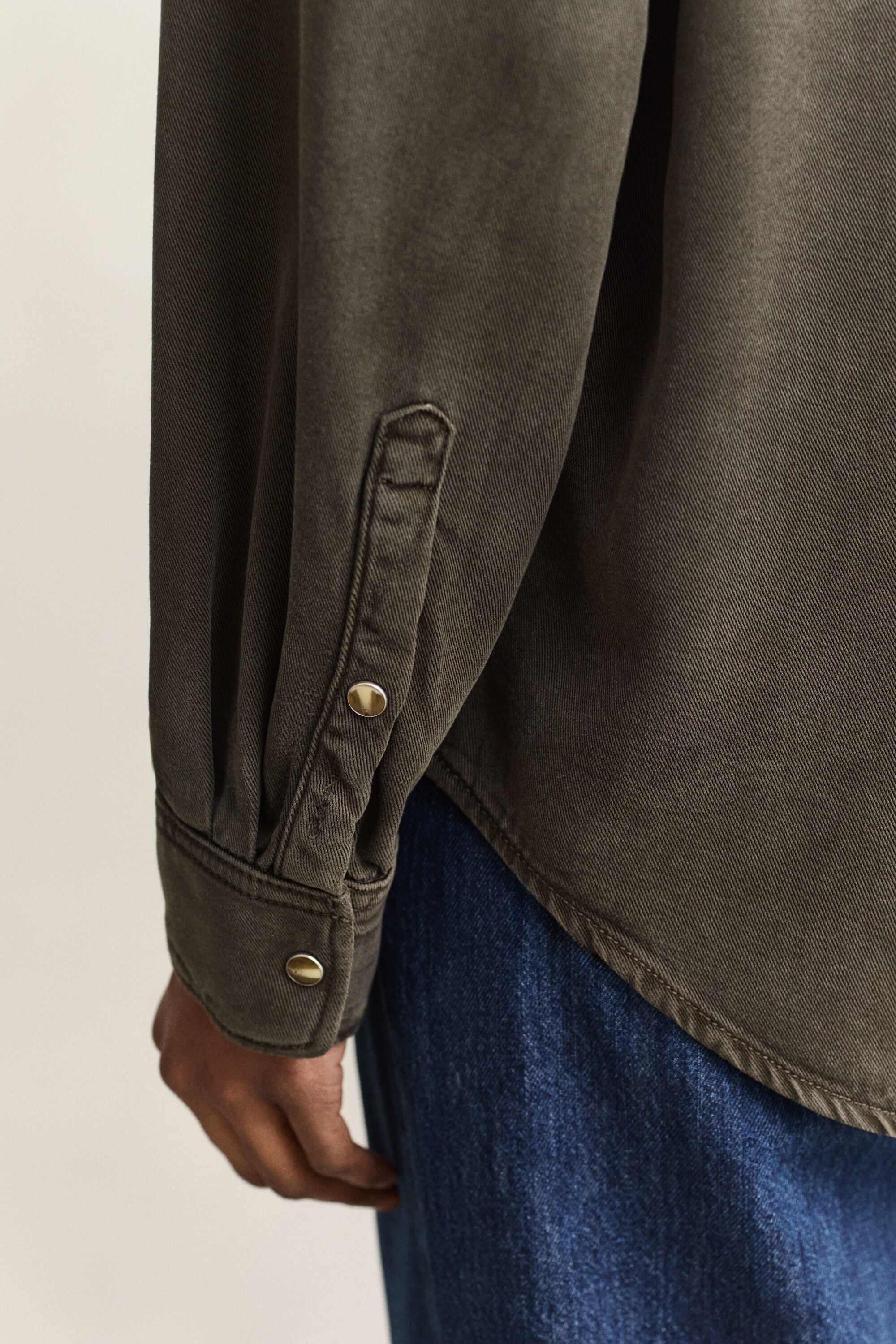 Chemise style ranger en sergé de denim