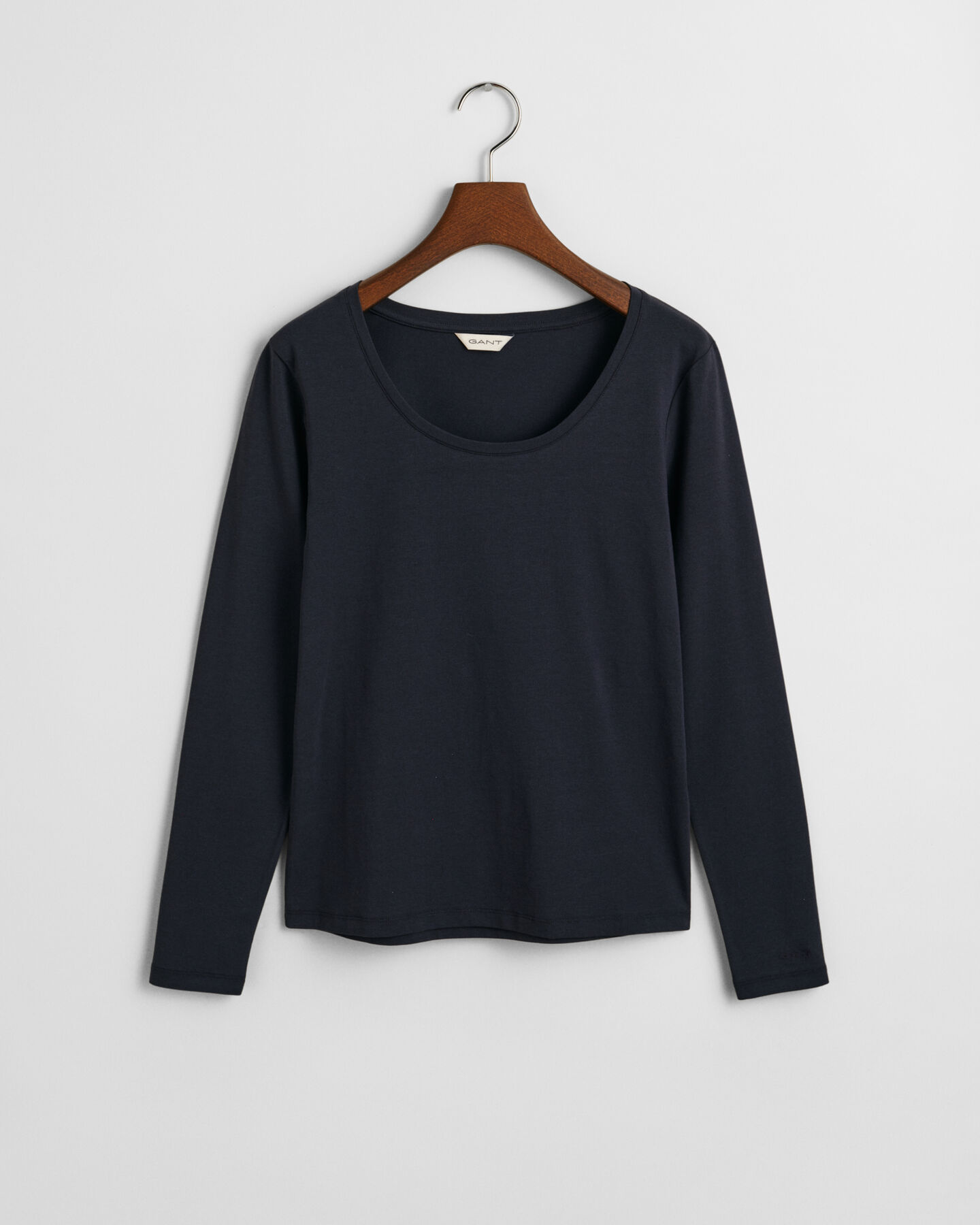 Haut à encolure dégagée et manches longues