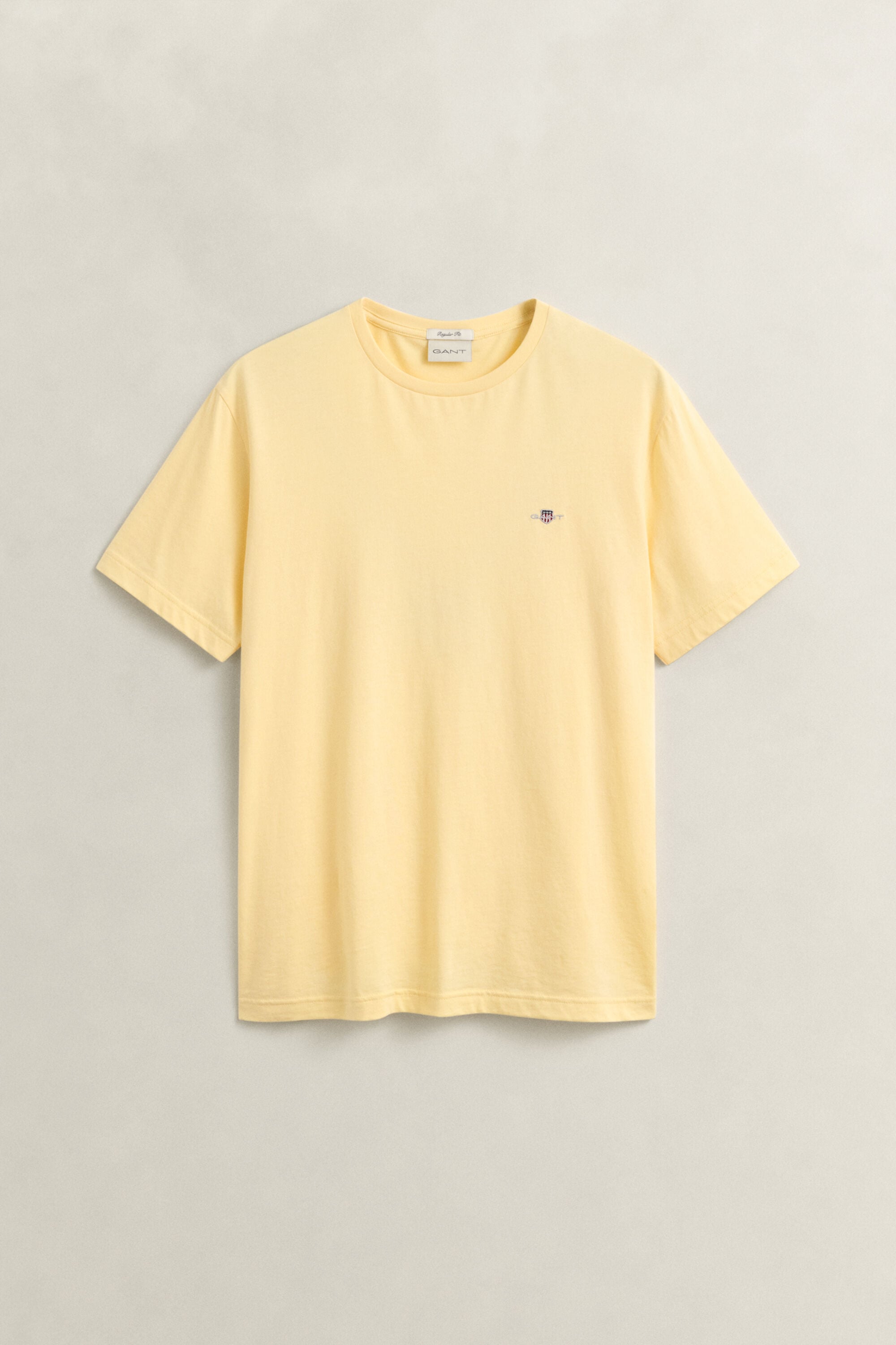 T-shirt coupe regular avec écusson
