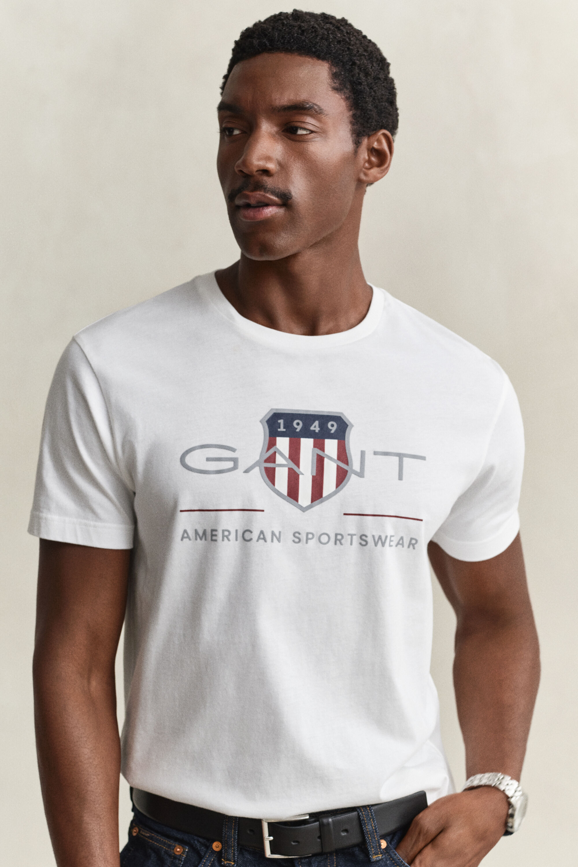 T-shirt Archive Shield