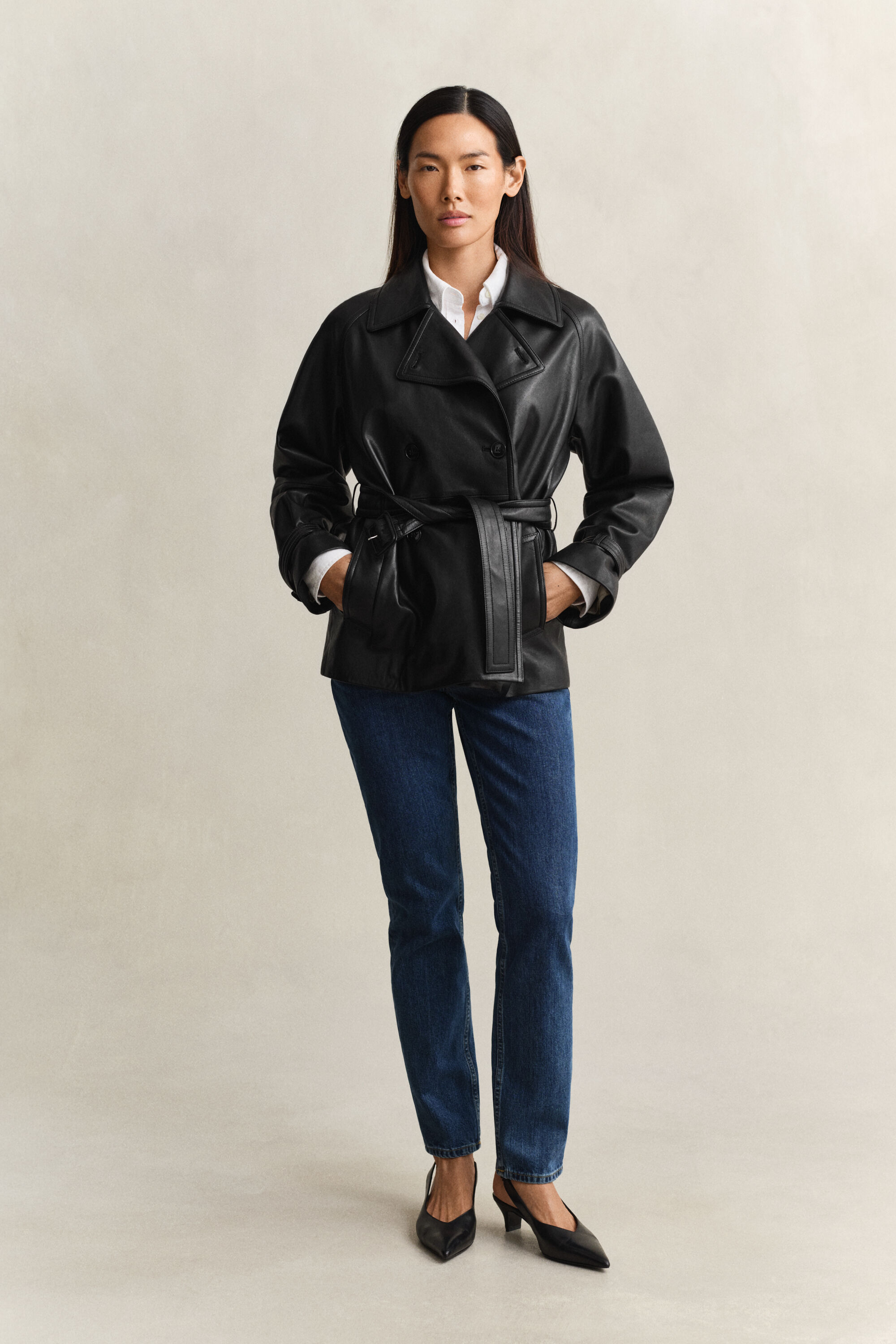 Trench-coat court en cuir