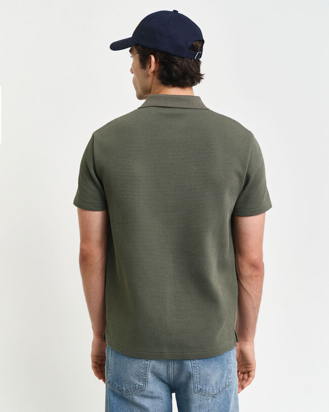 Polo à texture gaufrée